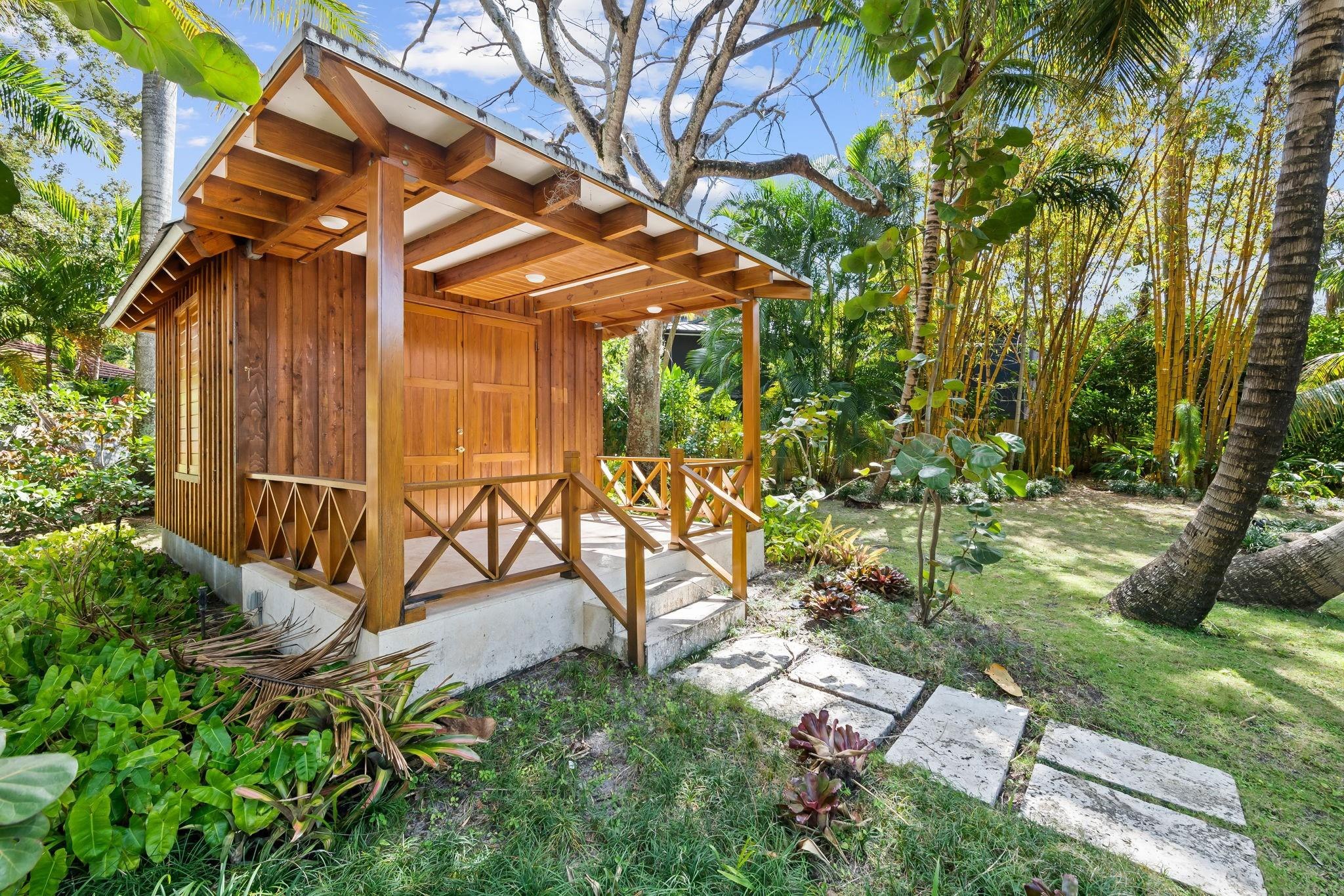 410 SE 16th Fort Lauderdale, FL 33301