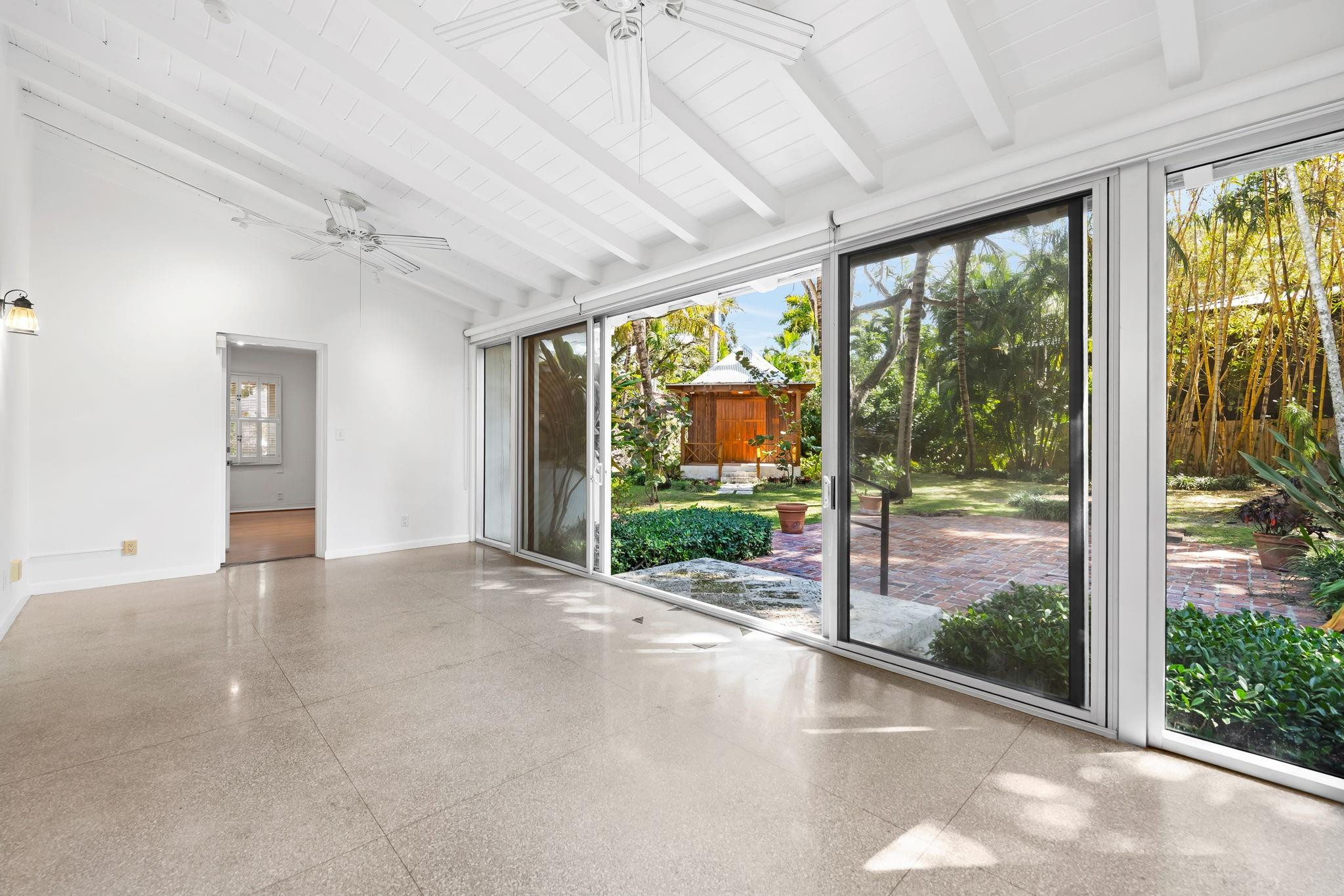 410 SE 16th Fort Lauderdale, FL 33301