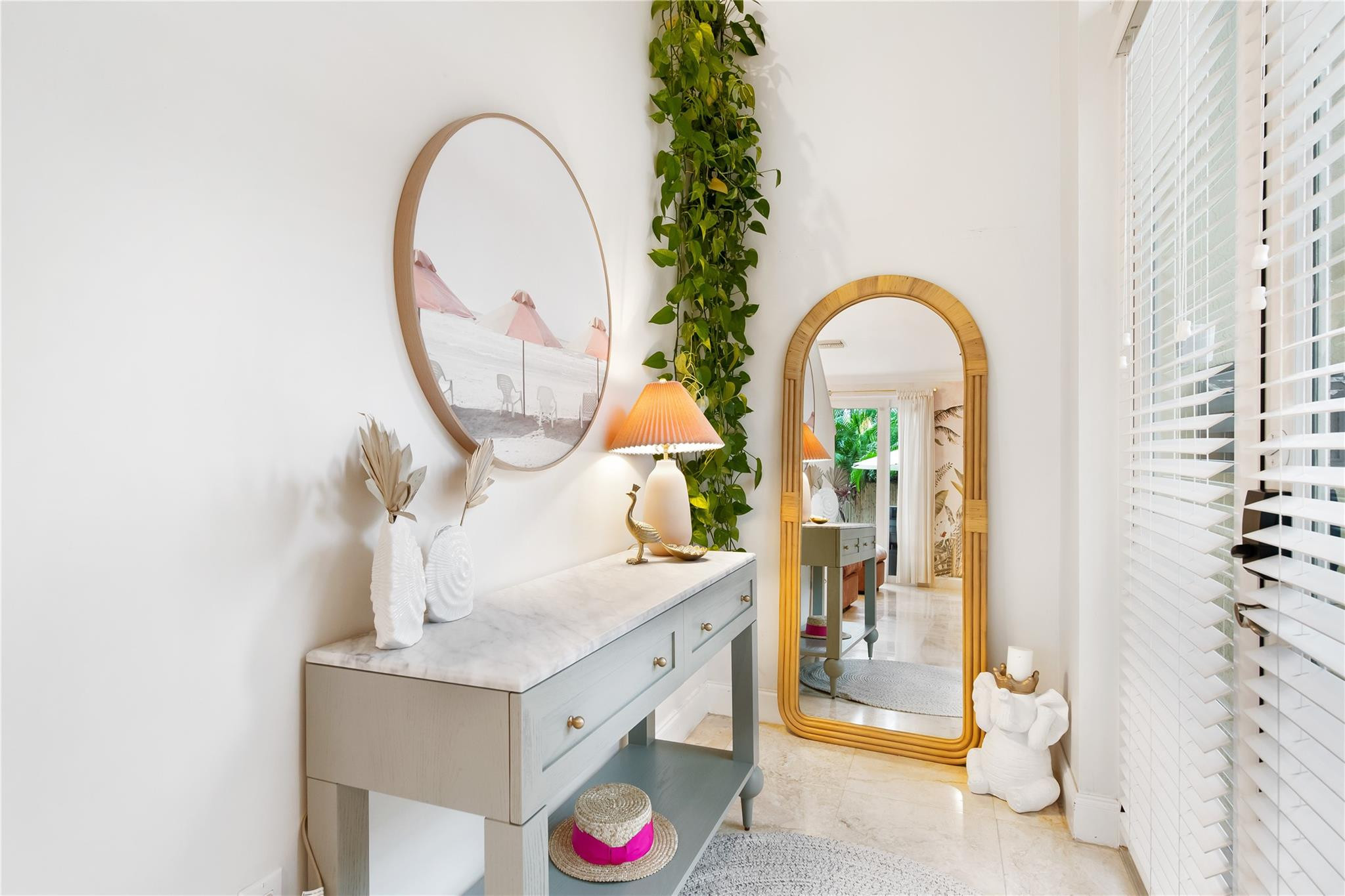 1703 NE 11th #1703 Fort Lauderdale, FL 33304