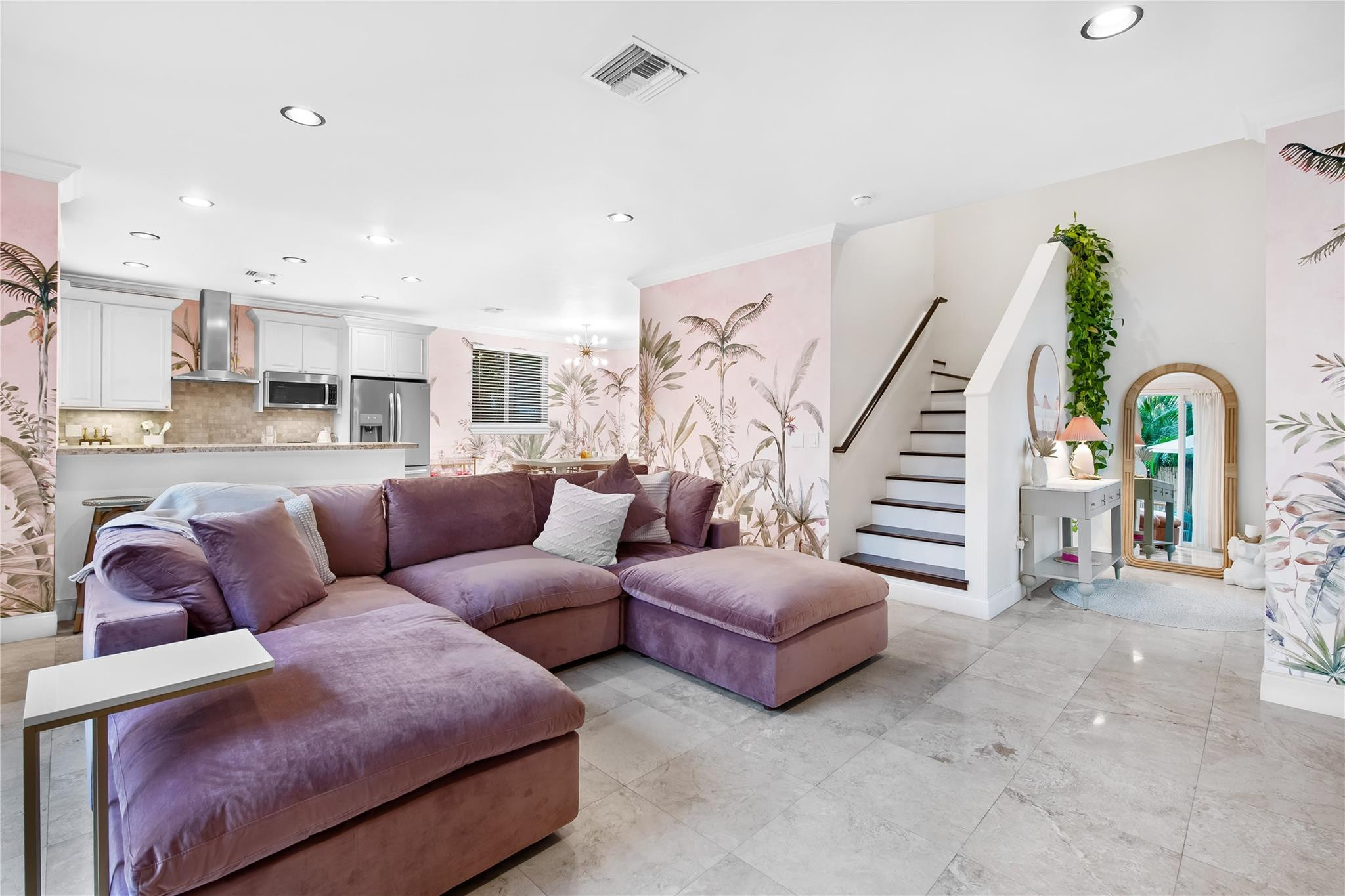 1703 NE 11th #1703 Fort Lauderdale, FL 33304