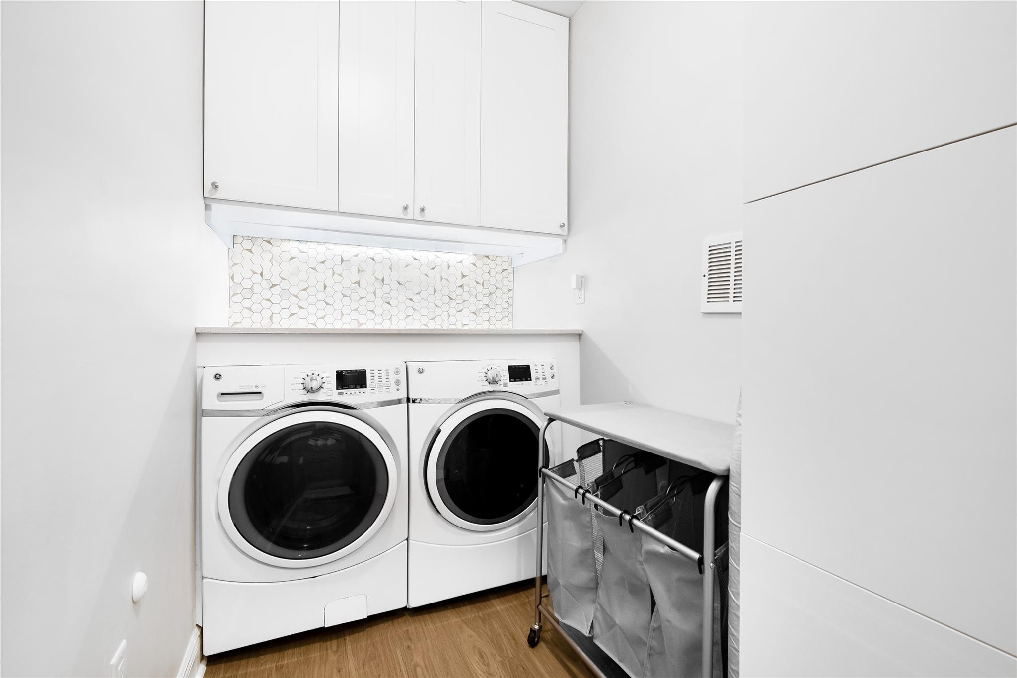 1703 NE 11th #1703 Fort Lauderdale, FL 33304