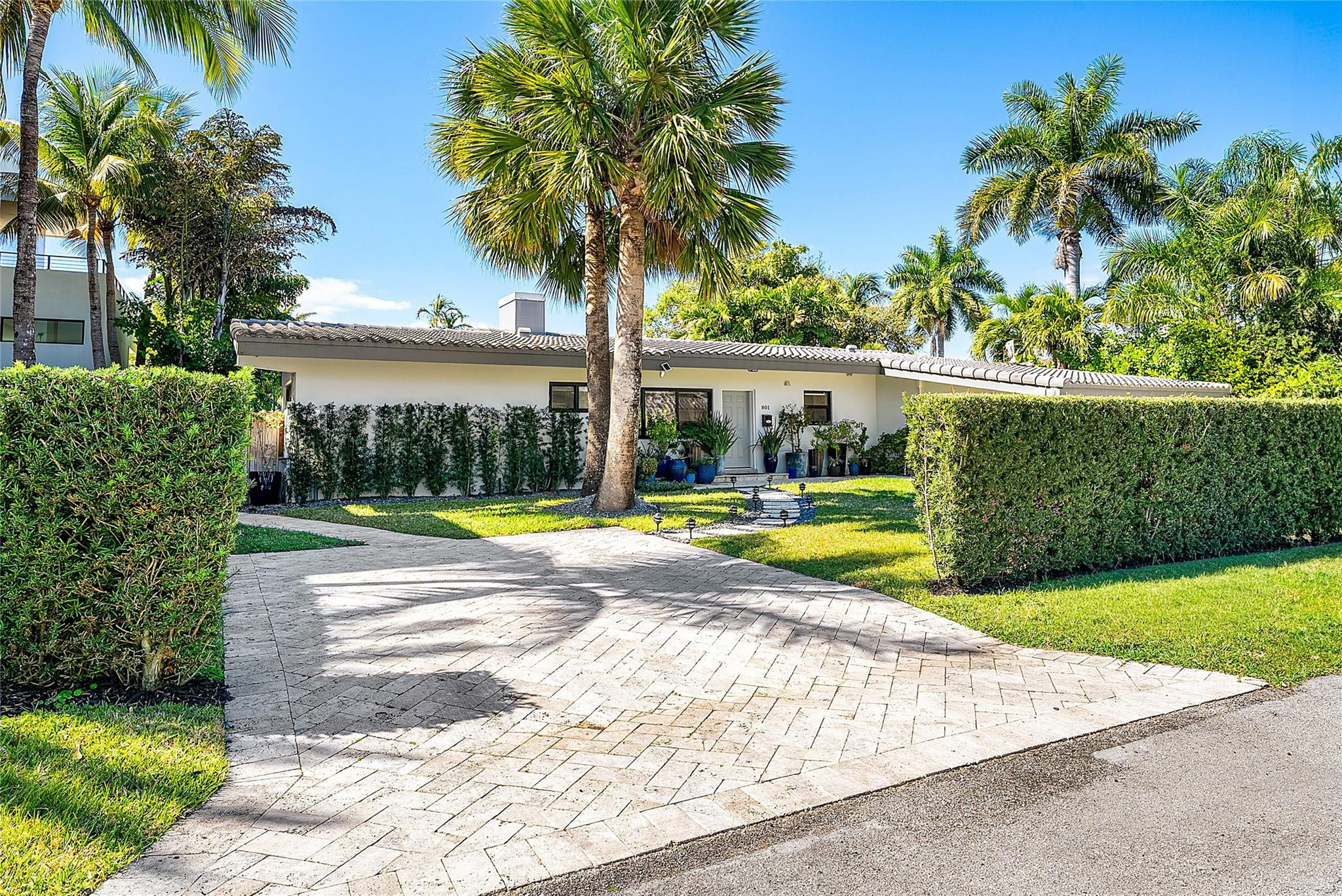 801 Solar Isle Fort Lauderdale, FL 33301