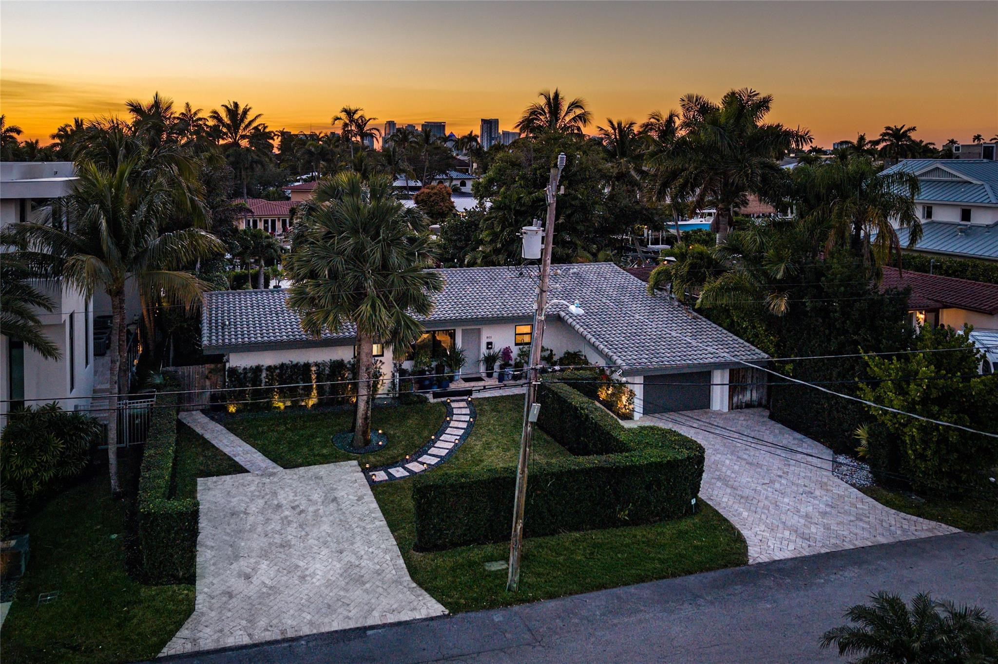 801 Solar Isle Fort Lauderdale, FL 33301