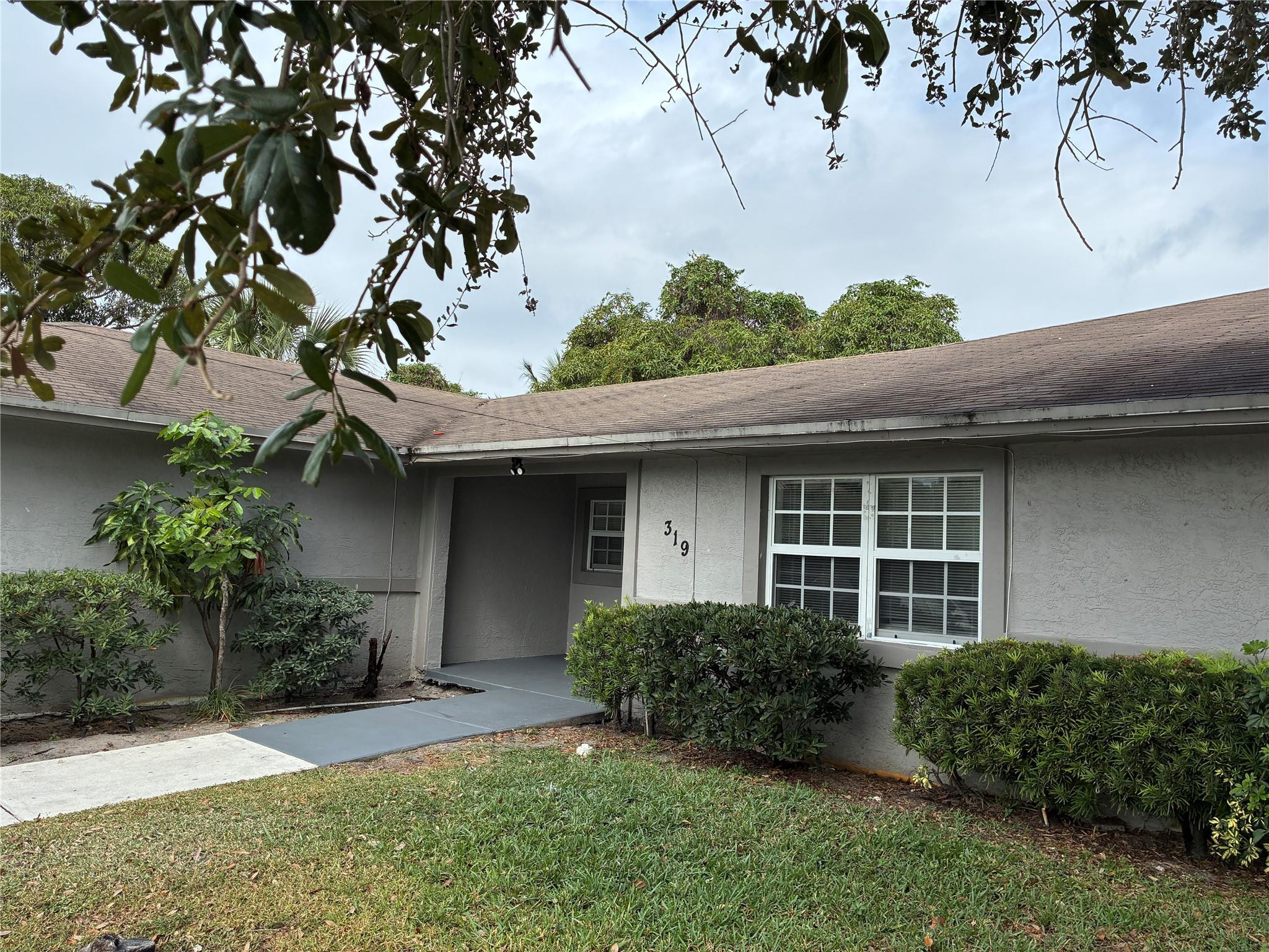 313-321 NW 7th Pompano Beach, FL 33060