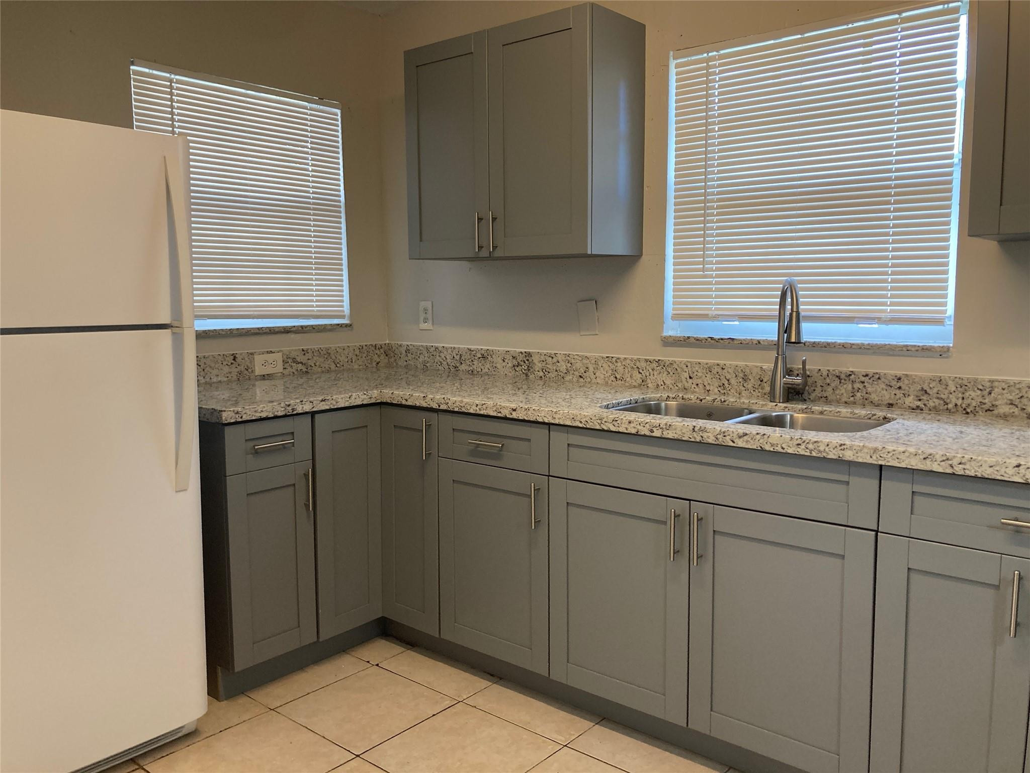 313-321 NW 7th Pompano Beach, FL 33060