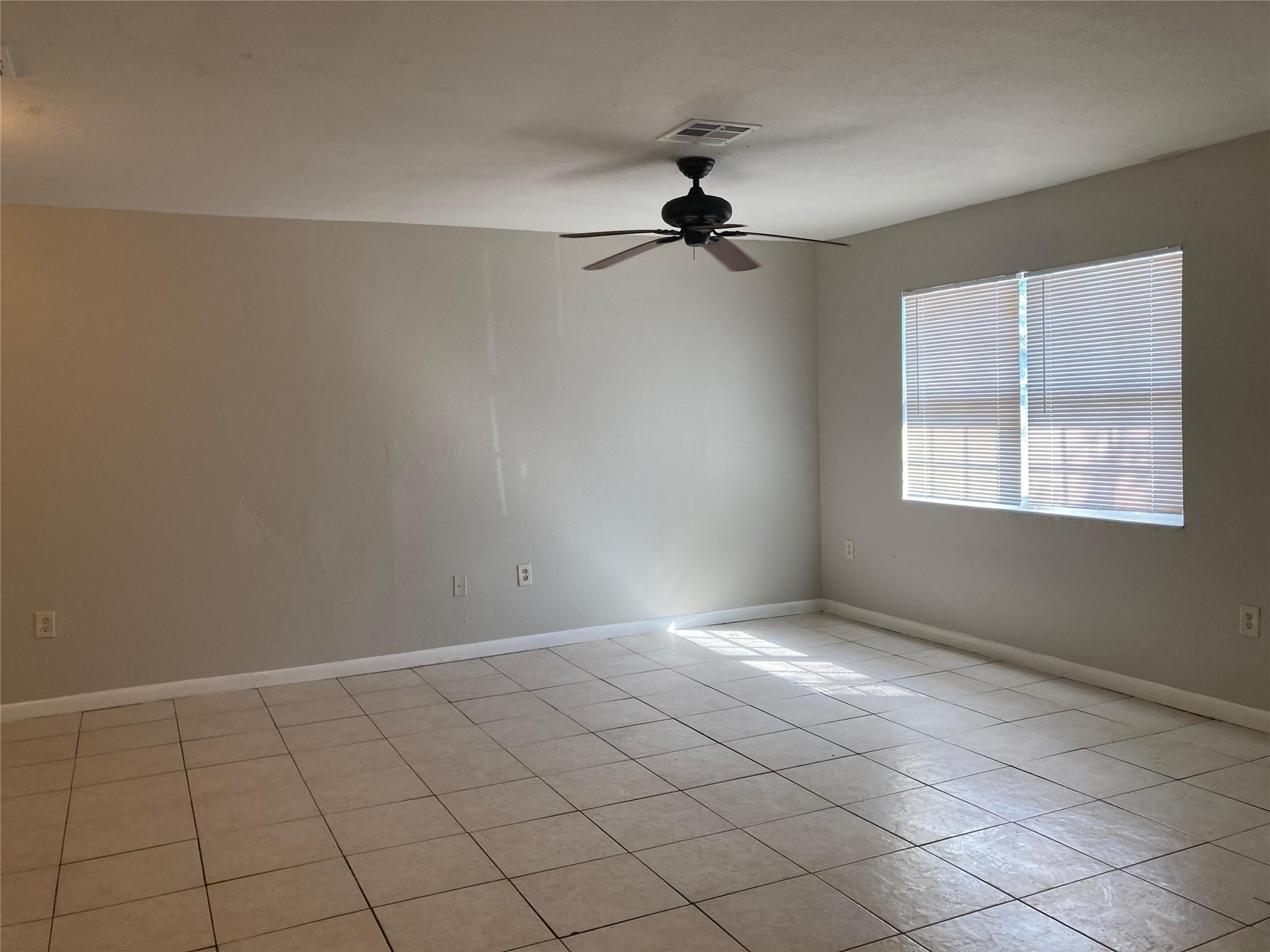 313-321 NW 7th Pompano Beach, FL 33060