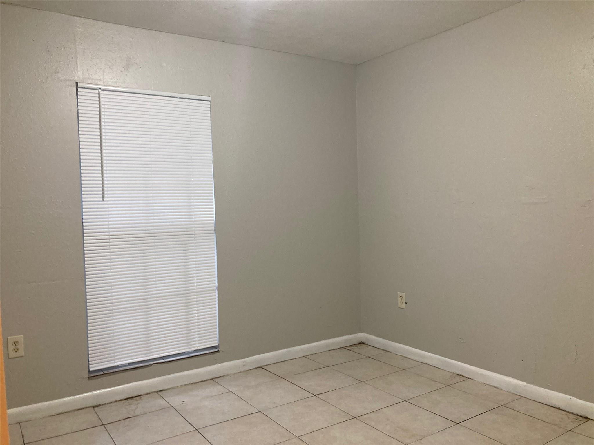 313-321 NW 7th Pompano Beach, FL 33060