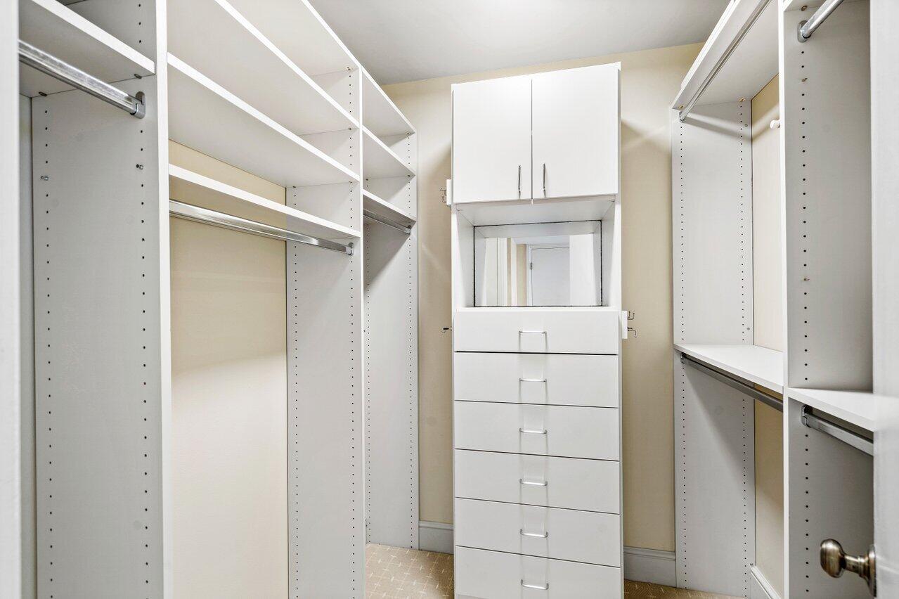 1800 S Ocean Blvd #8b Boca Raton, FL 33432