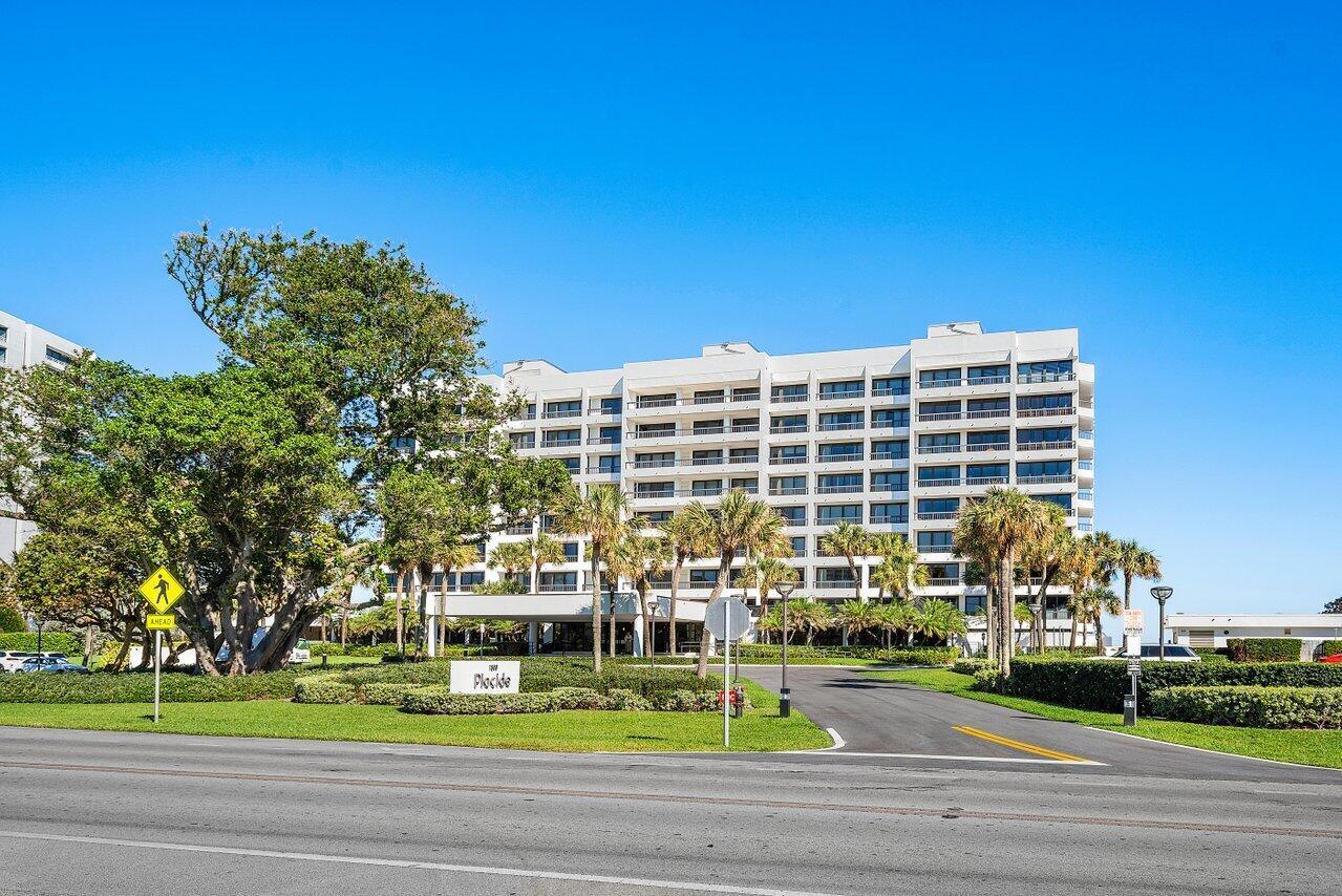 1800 S Ocean Blvd #8b Boca Raton, FL 33432