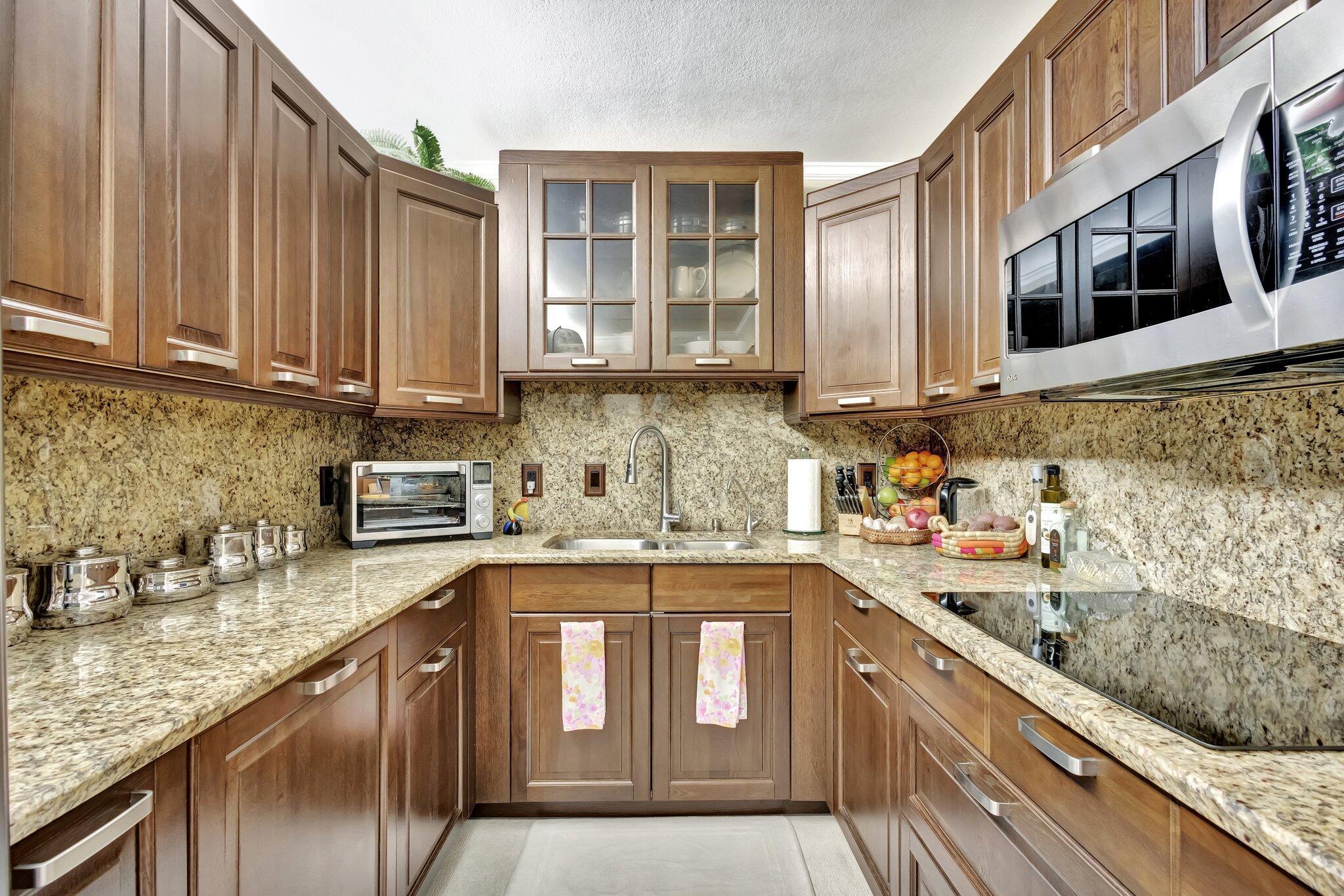 1605 SW Silver Pine Way #110-D1