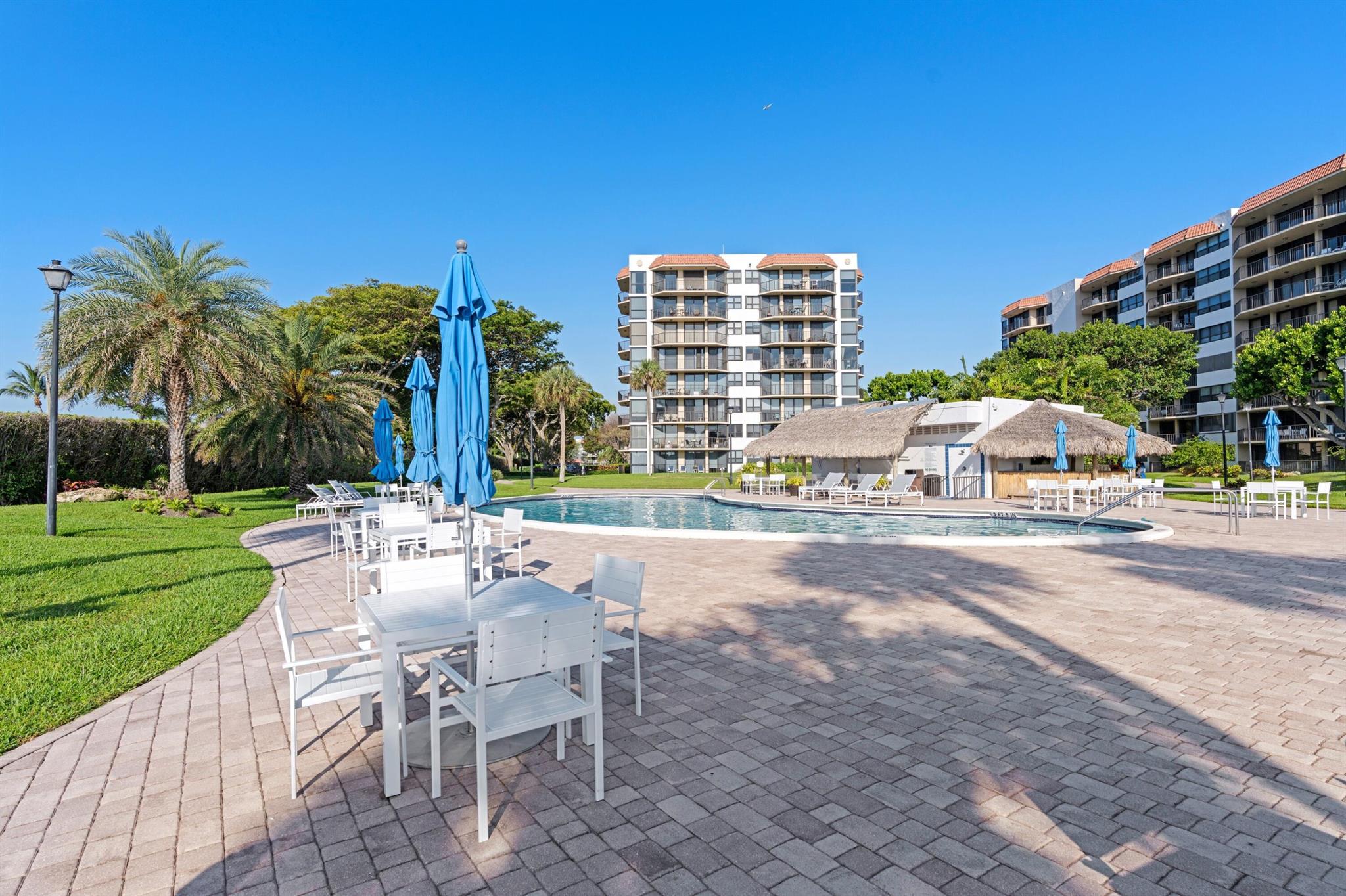 899 Jeffery St #112,Boca Raton, FL 33487