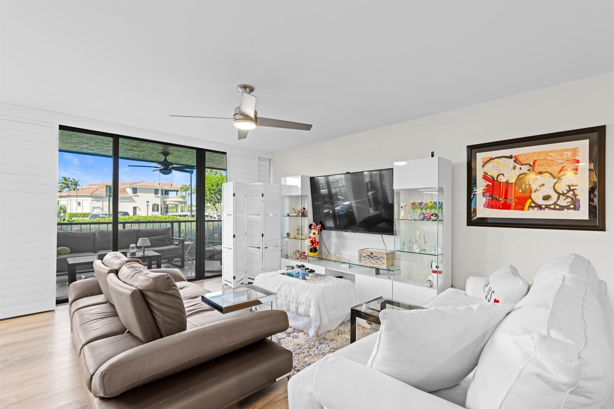 899 Jeffery St #112,Boca Raton, FL 33487