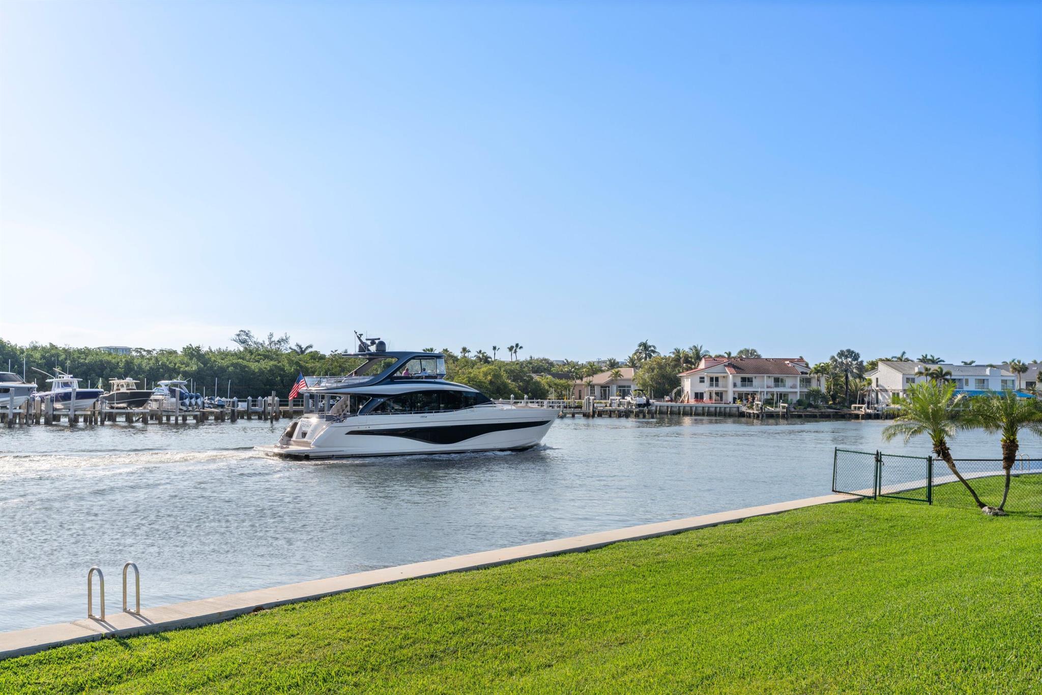 899 Jeffery St #112,Boca Raton, FL 33487