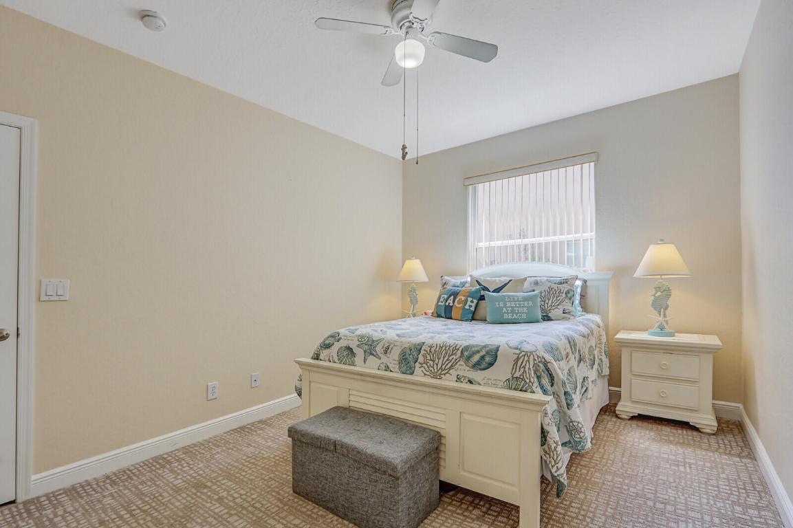 146 Magnolia Tequesta, FL 33469