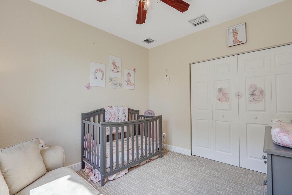 146 Magnolia Tequesta, FL 33469