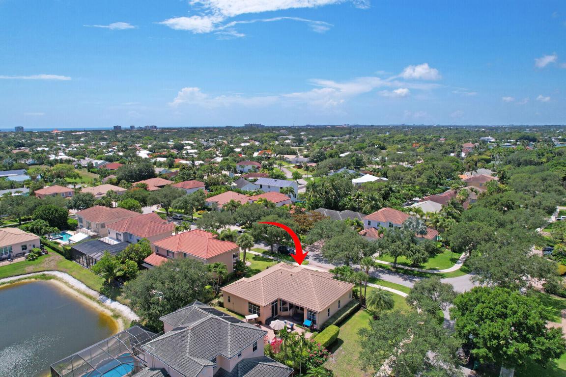 146 Magnolia Tequesta, FL 33469