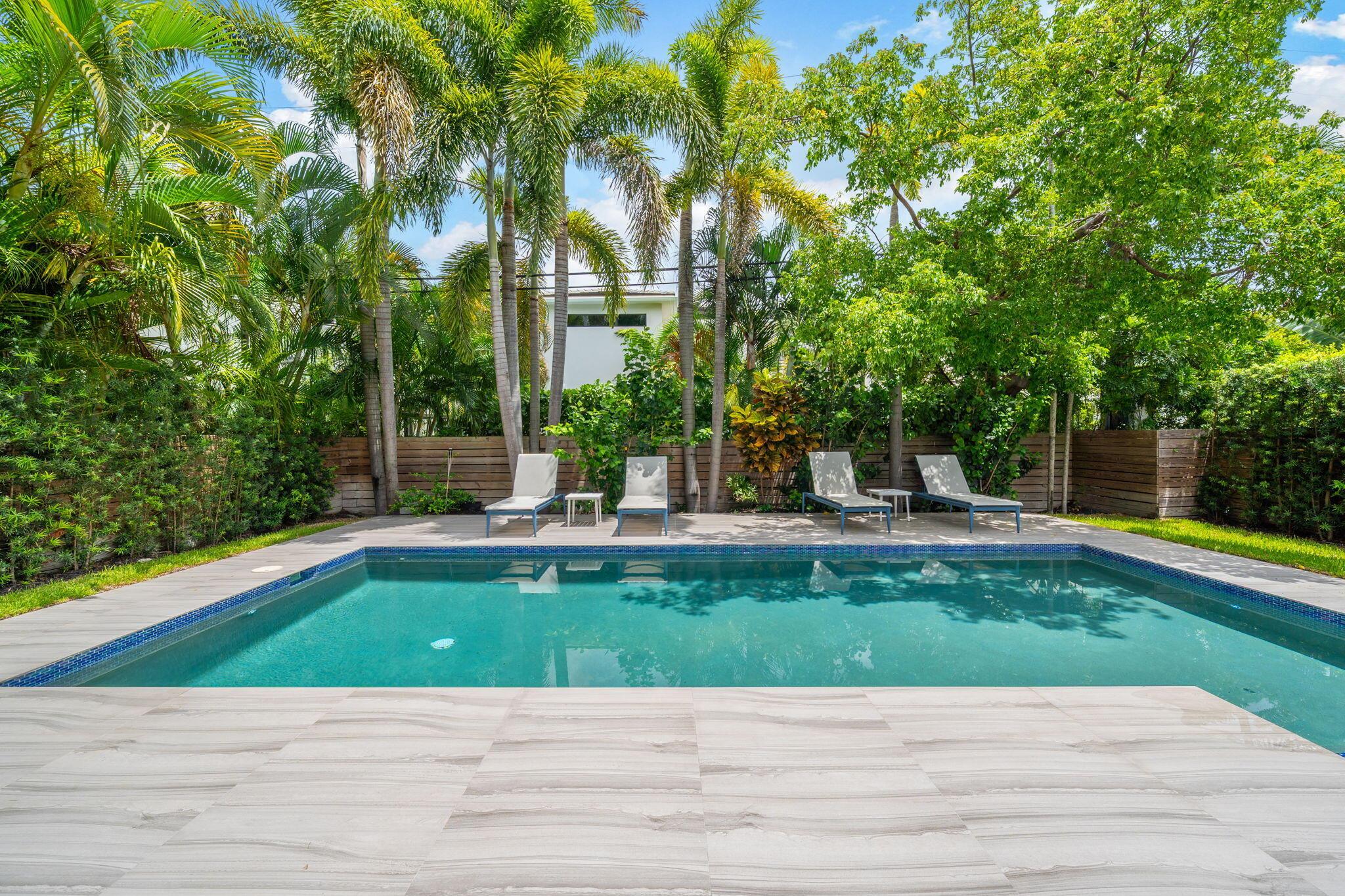 1629 NE 4th Pl Fort Lauderdale, FL 33301