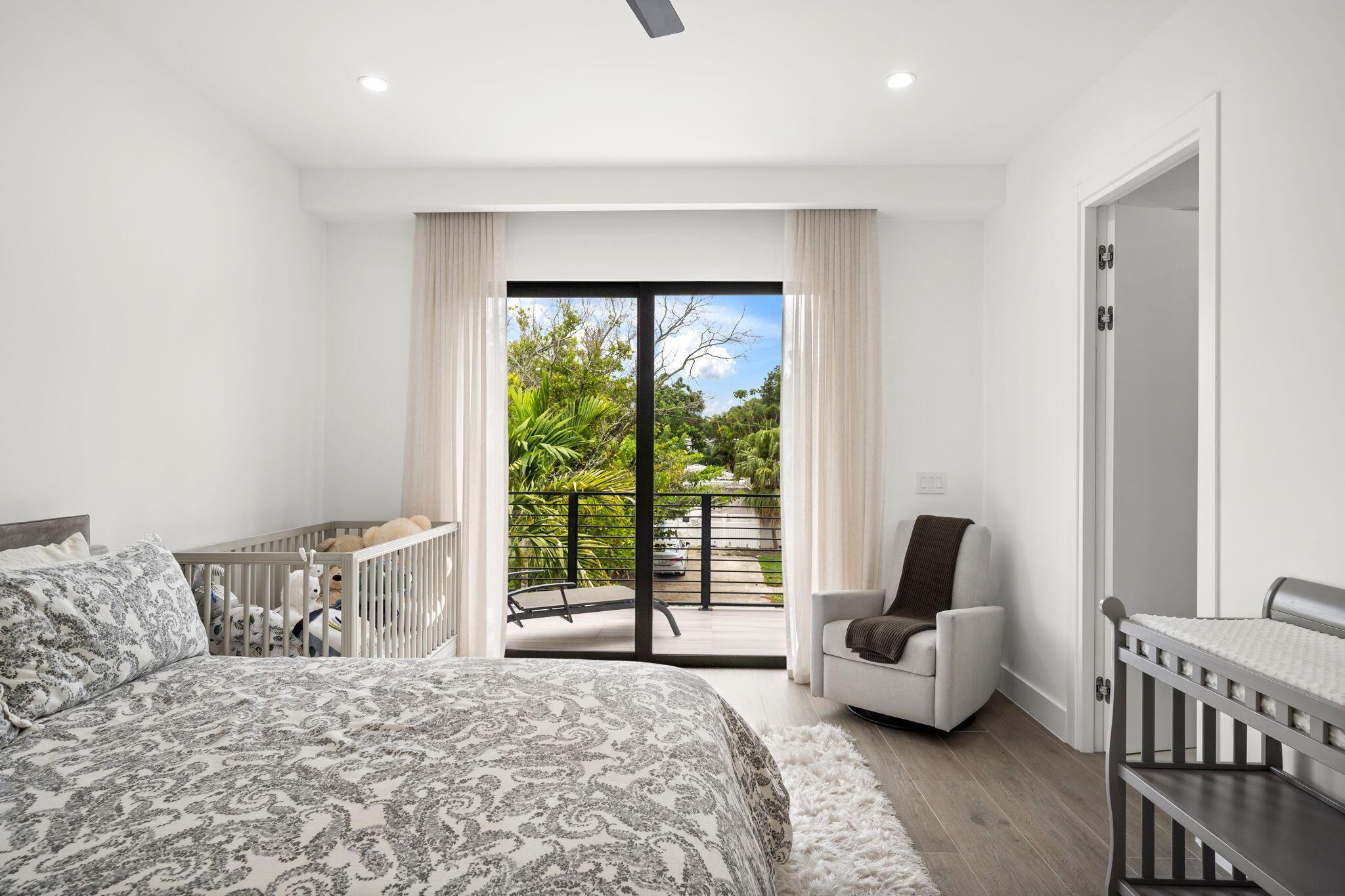 1629 NE 4th Pl Fort Lauderdale, FL 33301