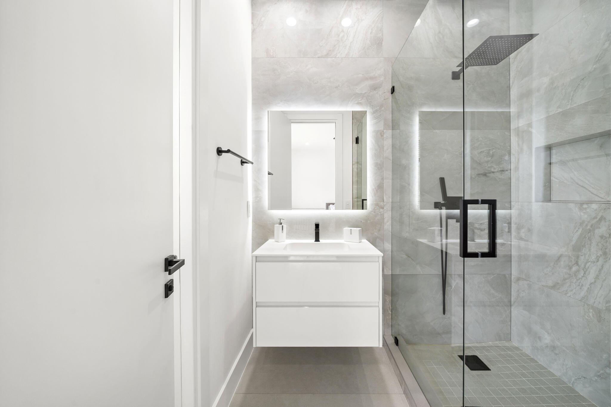 1629 NE 4th Pl Fort Lauderdale, FL 33301