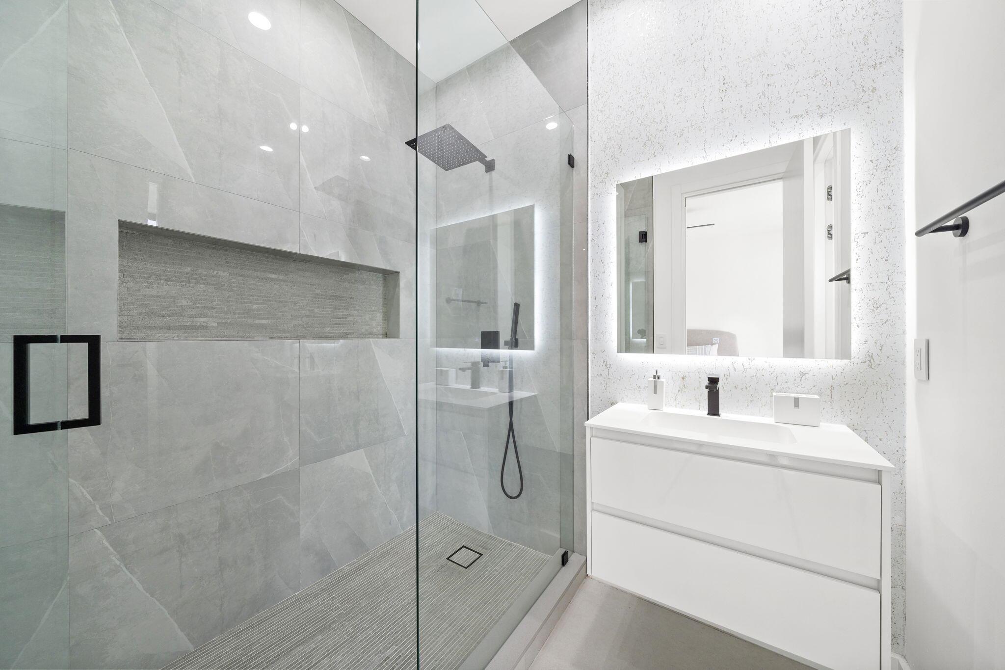 1629 NE 4th Pl Fort Lauderdale, FL 33301