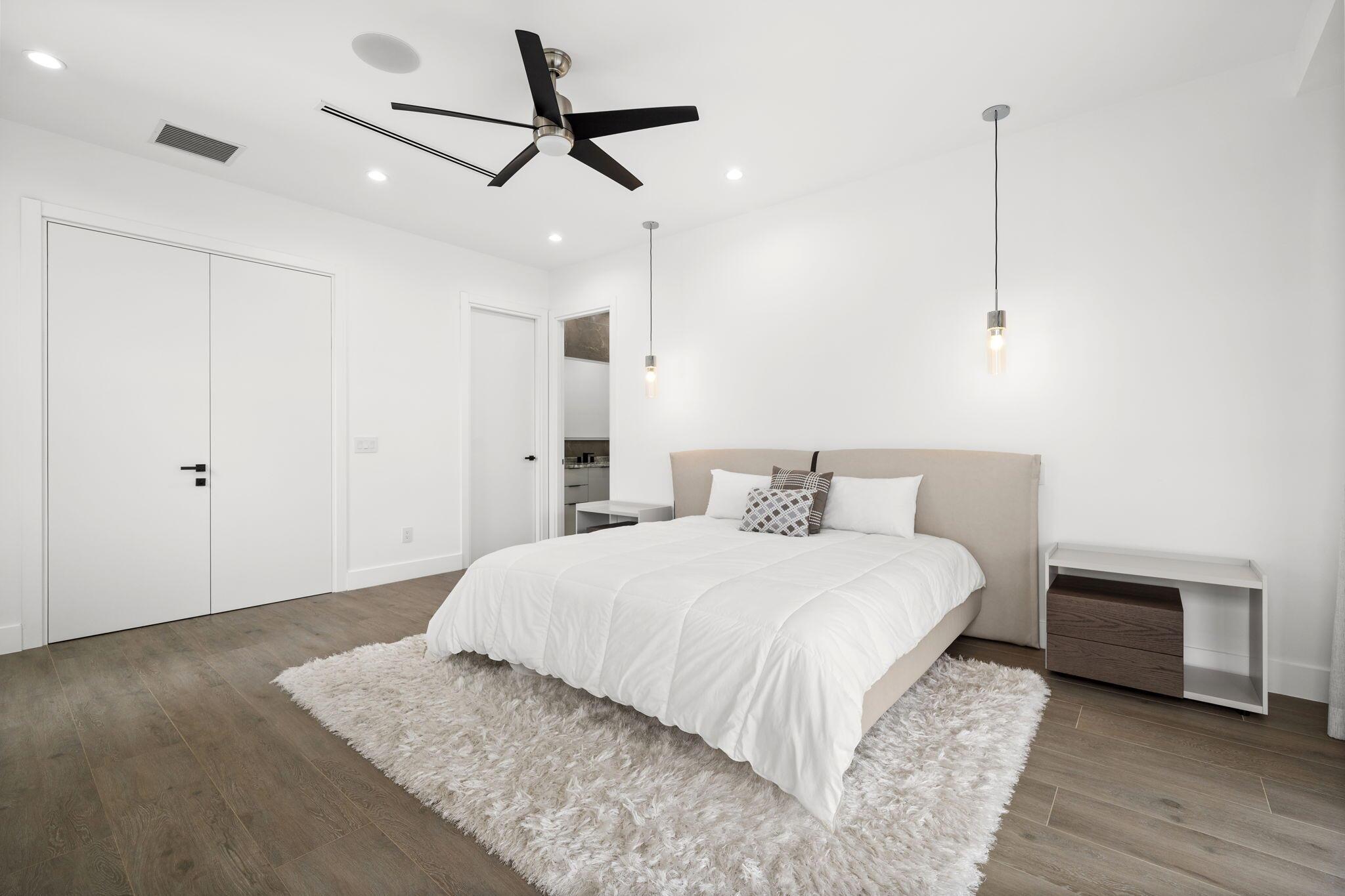 1629 NE 4th Pl Fort Lauderdale, FL 33301