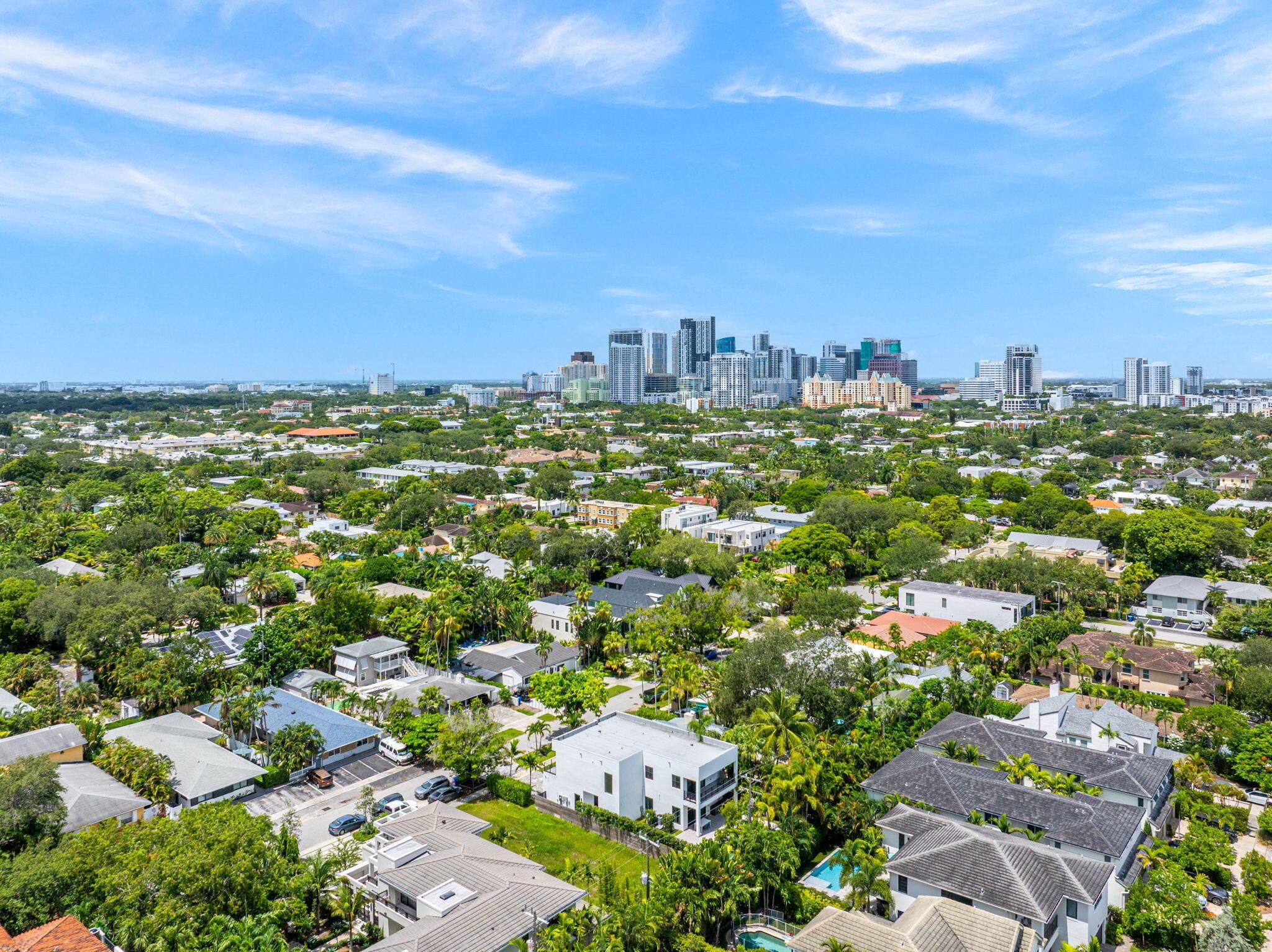 1629 NE 4th Pl Fort Lauderdale, FL 33301