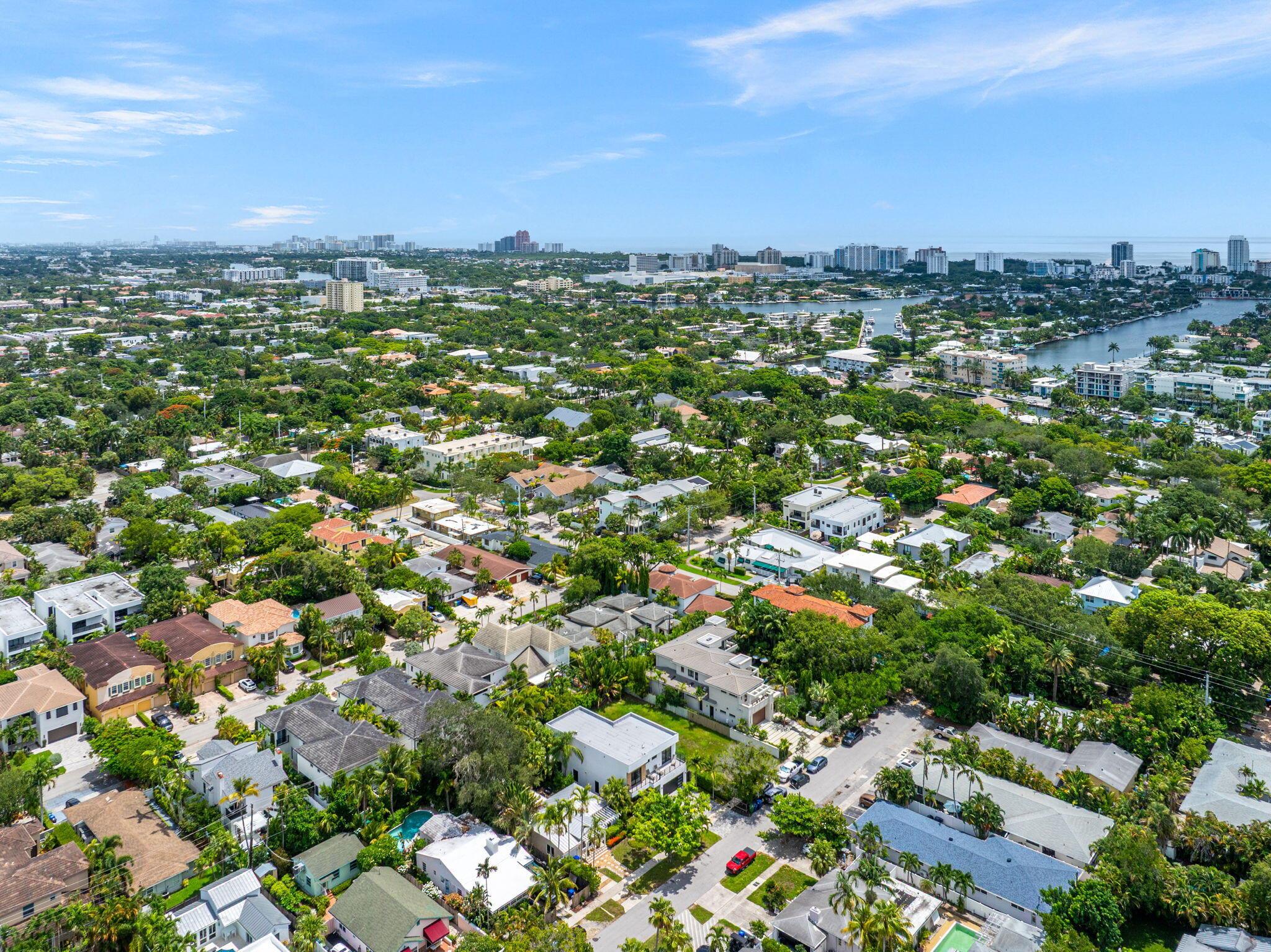 1629 NE 4th Pl Fort Lauderdale, FL 33301