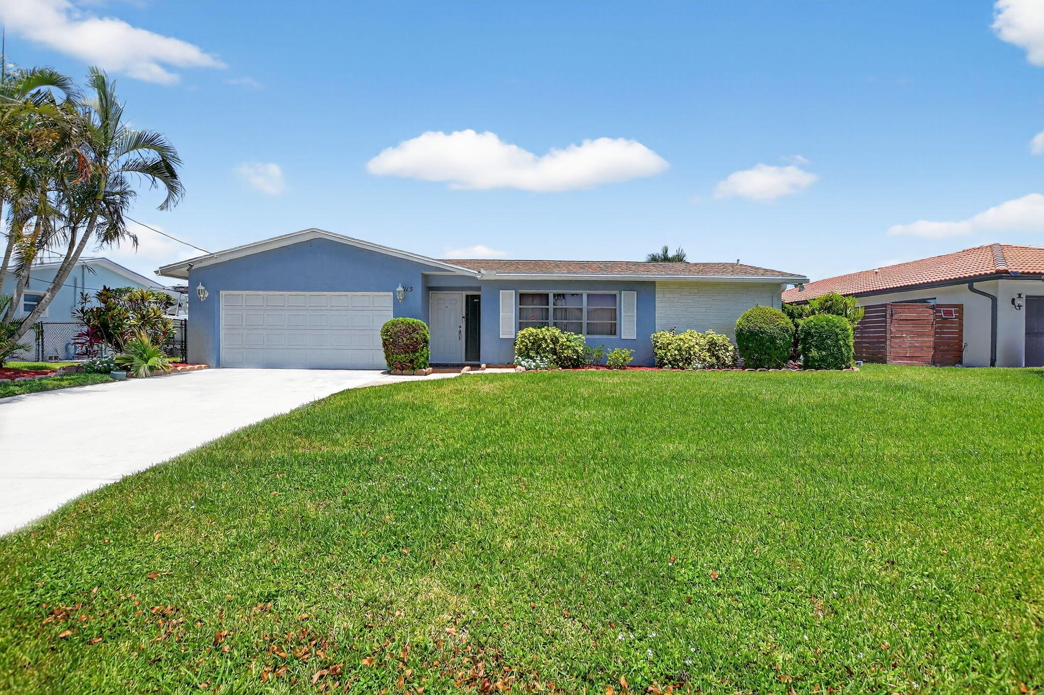 1115 SW 25th Ave