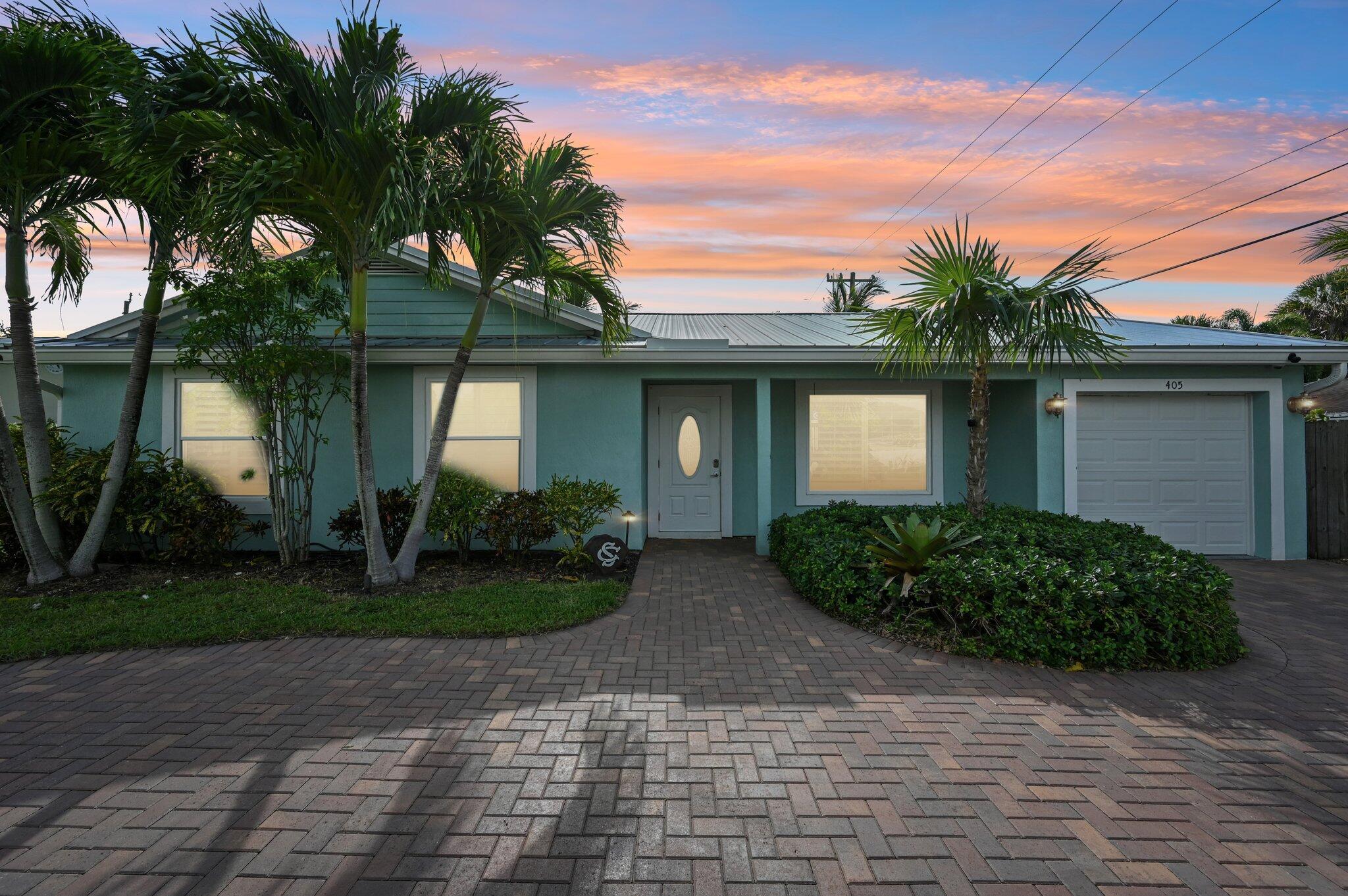 405 E Whitney Dr