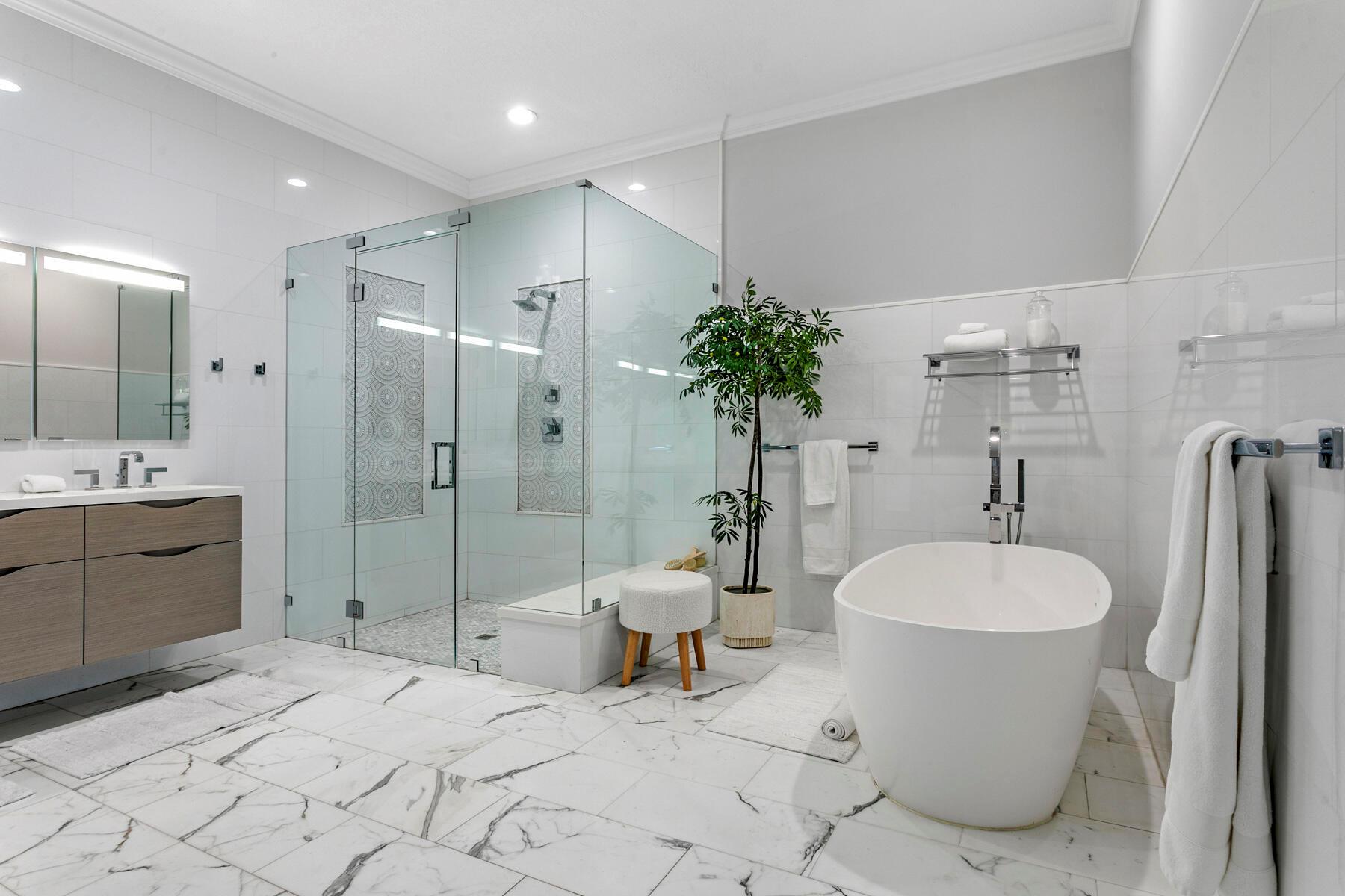 12375 Ridge Rd Rd North Palm Beach, FL 33408