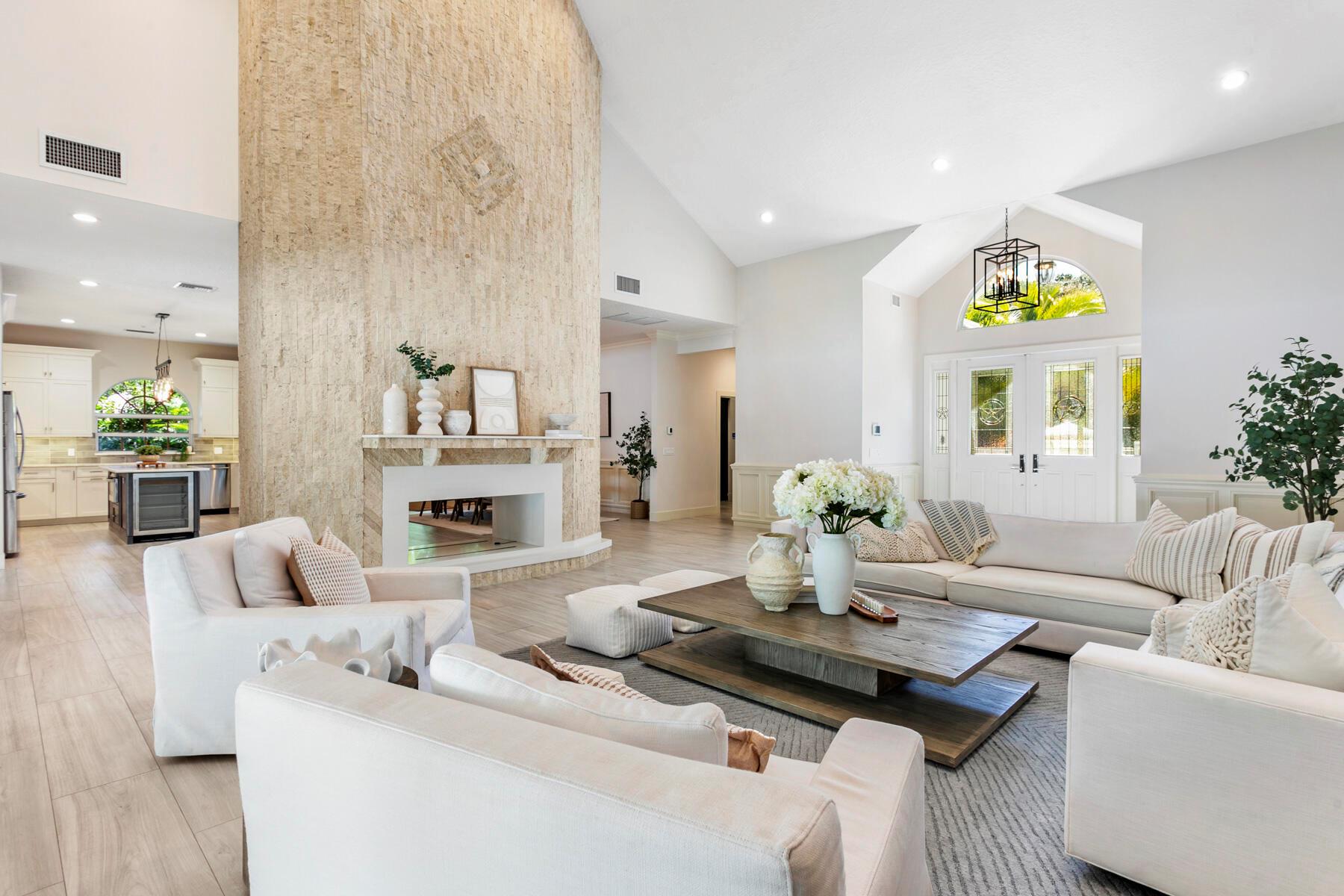 12375 Ridge Rd Rd North Palm Beach, FL 33408