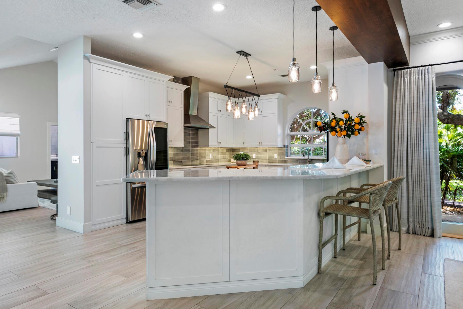 12375 Ridge Rd Rd North Palm Beach, FL 33408