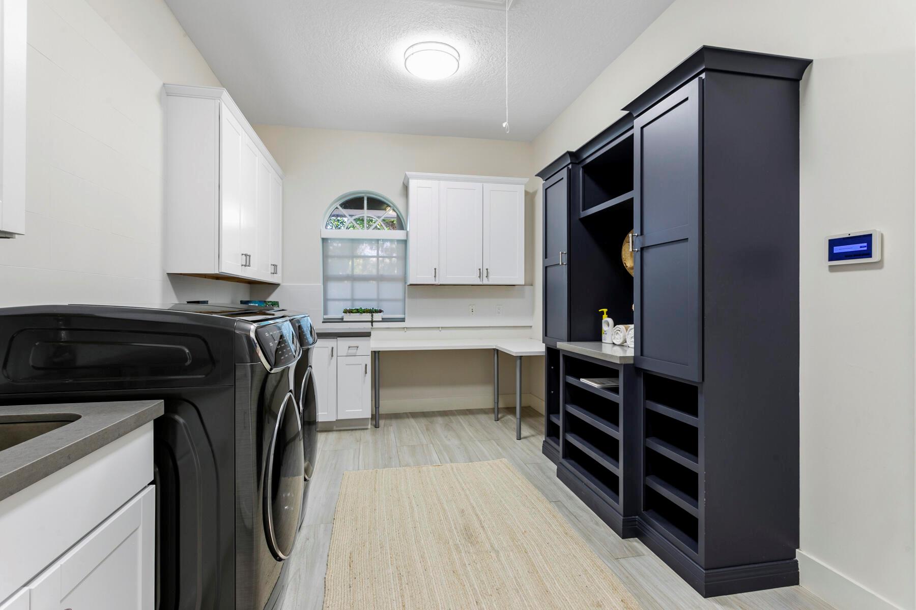 12375 Ridge Rd Rd North Palm Beach, FL 33408