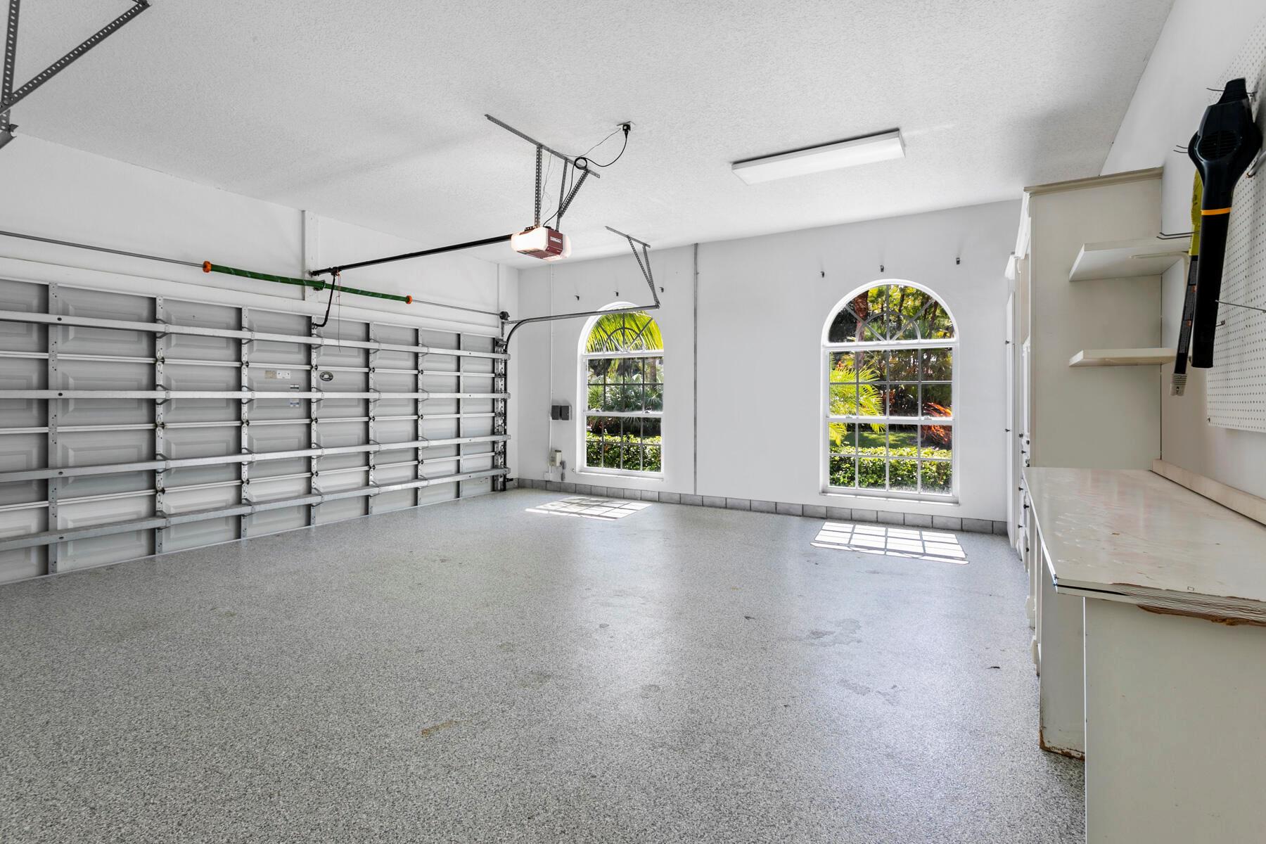 12375 Ridge Rd Rd North Palm Beach, FL 33408