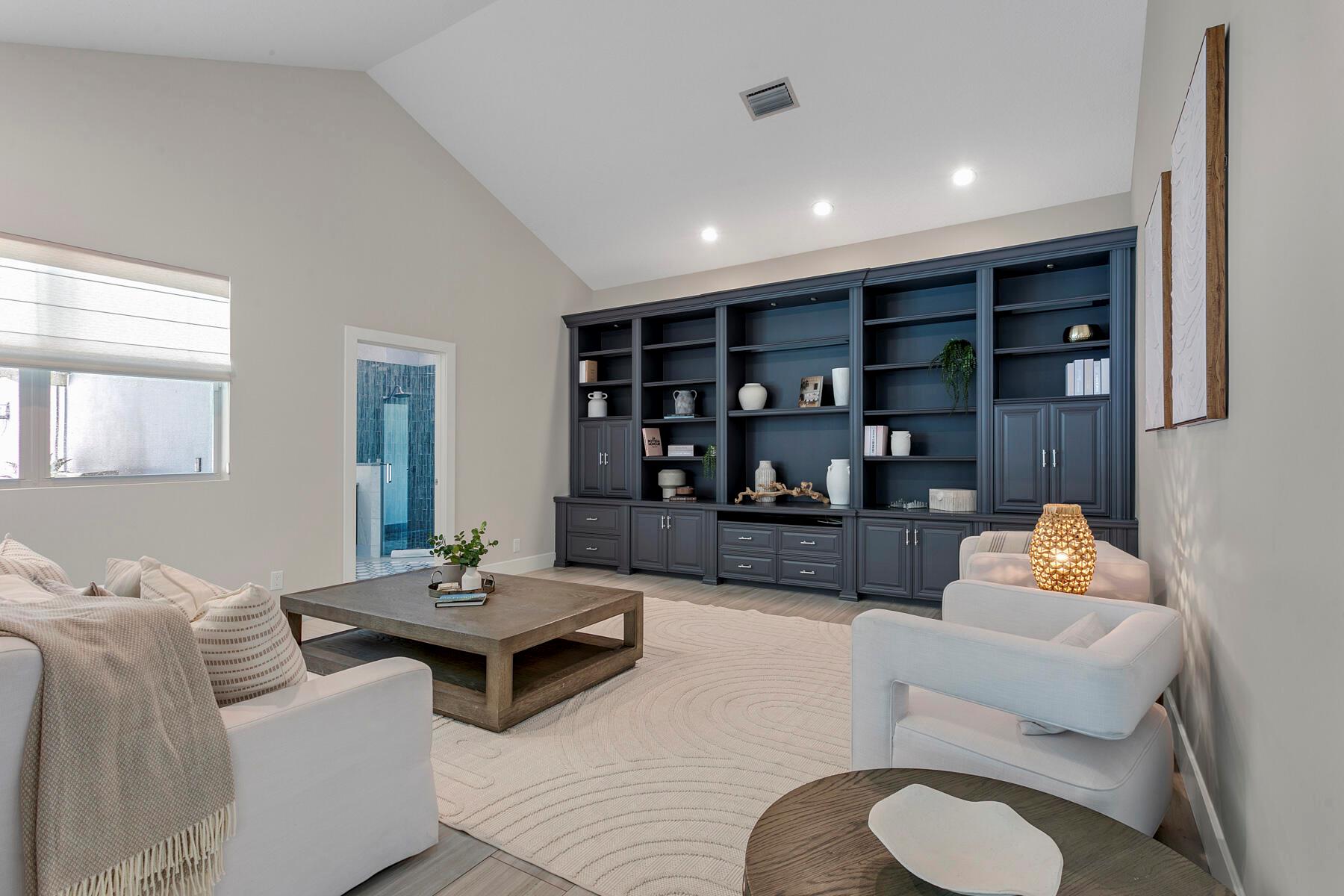 12375 Ridge Rd Rd North Palm Beach, FL 33408