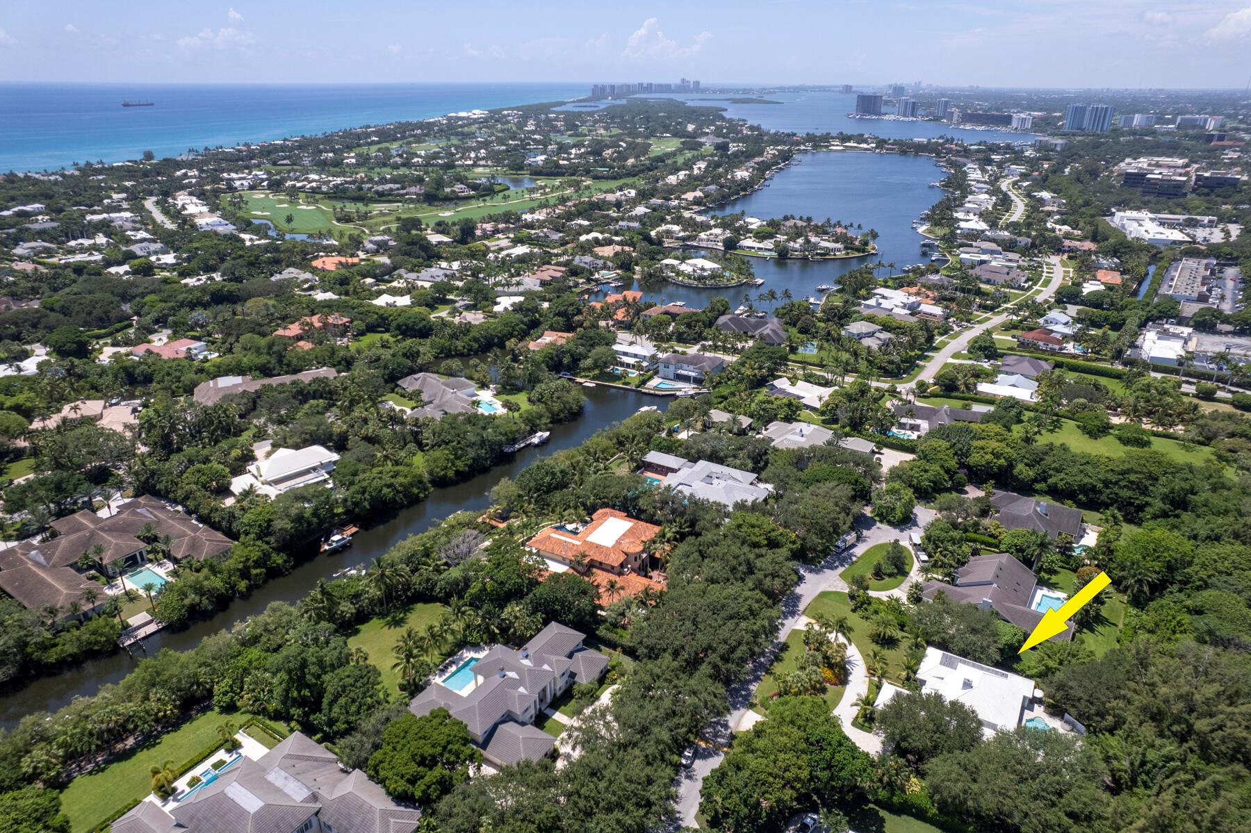 12375 Ridge Rd Rd North Palm Beach, FL 33408