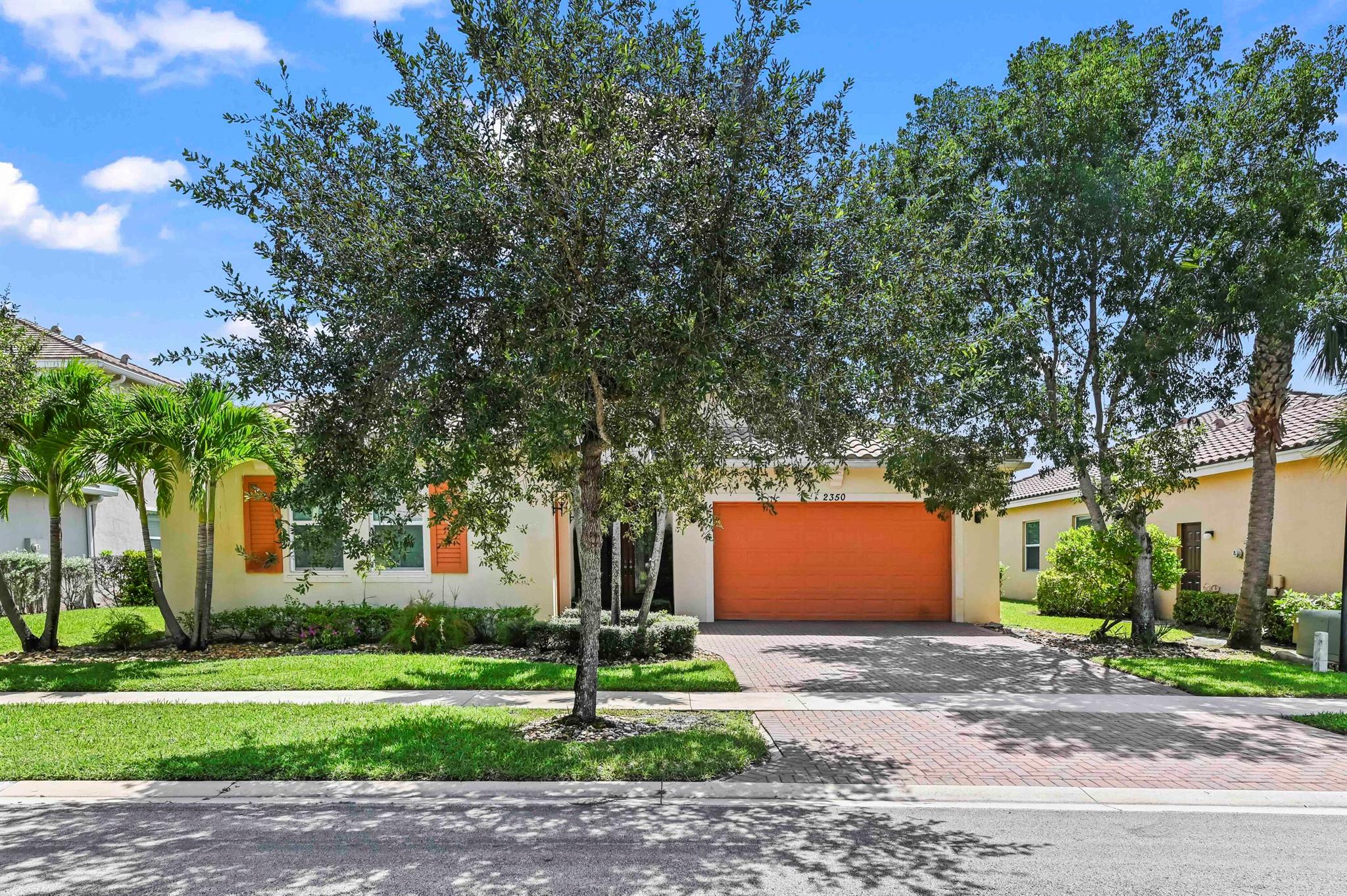 2350 Bellarosa Cir