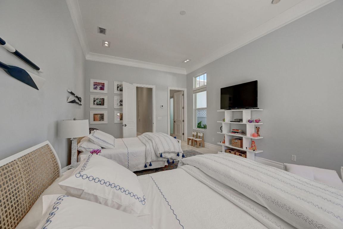 3400 NE 6th Boca Raton, FL 33431