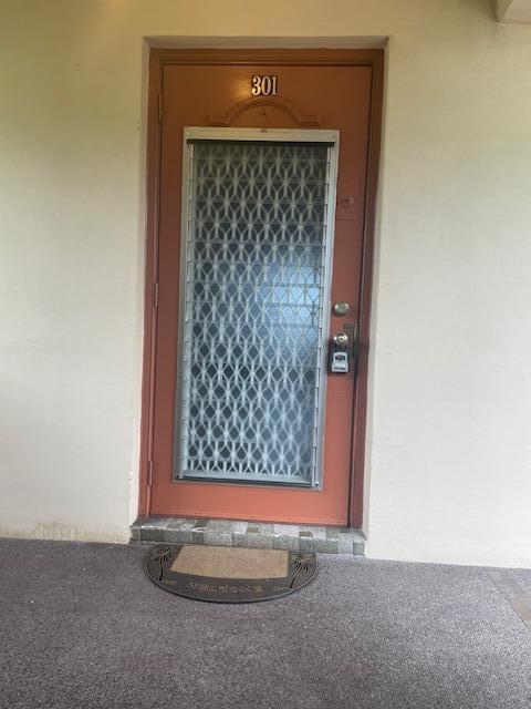 2700 Sunrise Lks Dr #301