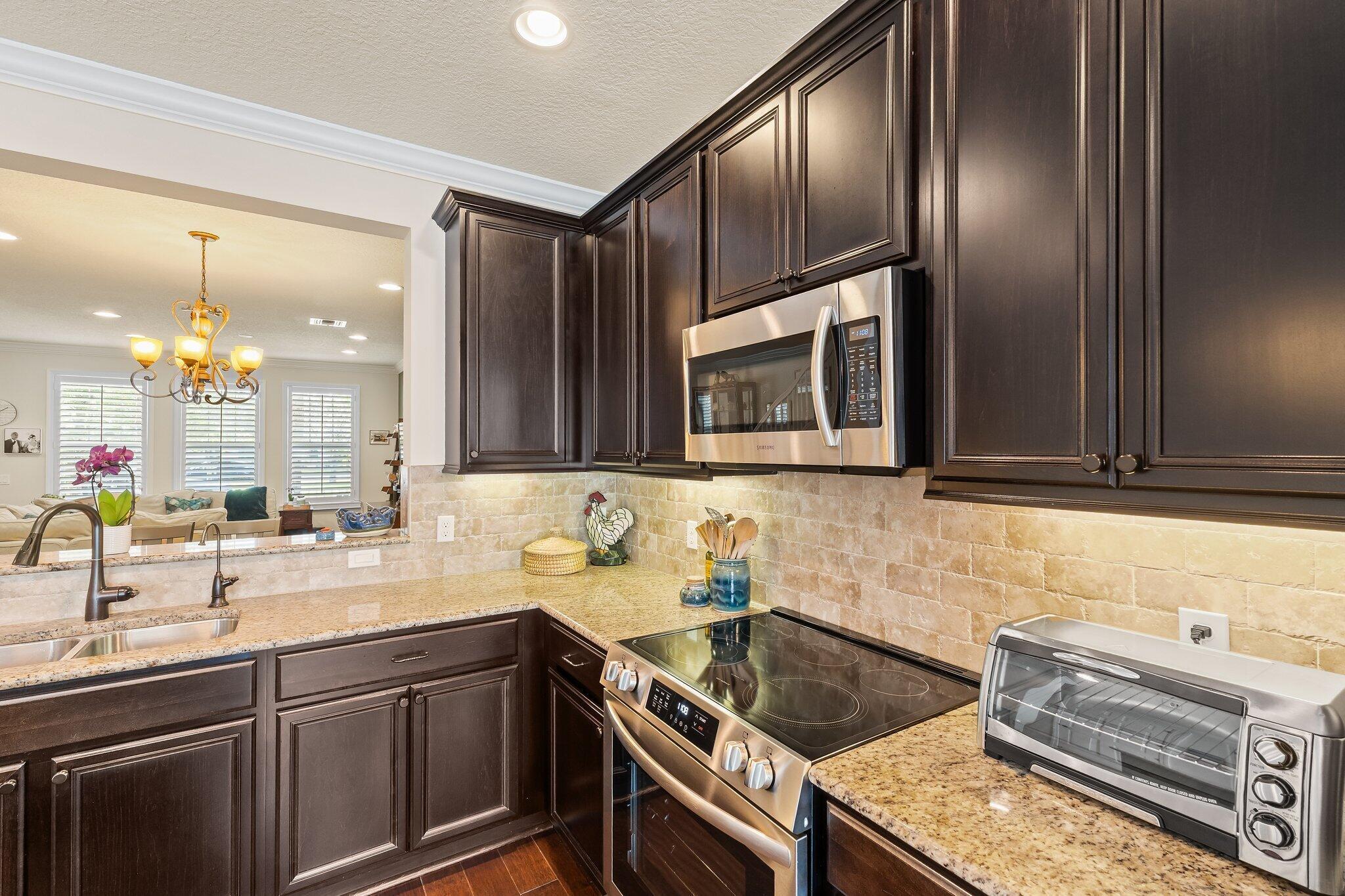 1077 N Prescott Dr Jupiter, FL 33458