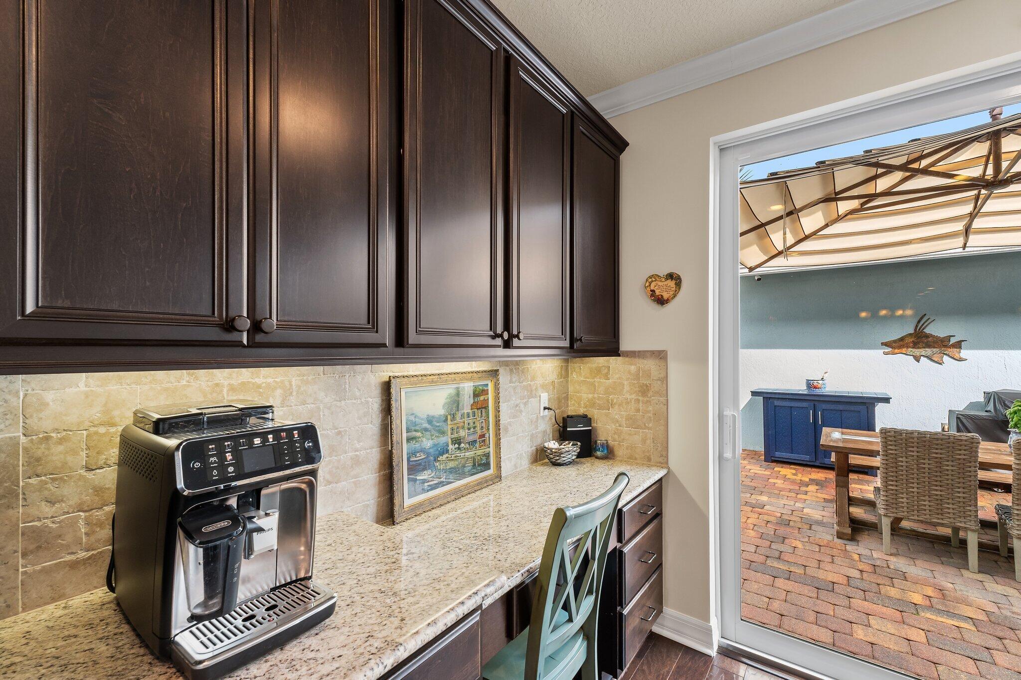 1077 N Prescott Dr Jupiter, FL 33458