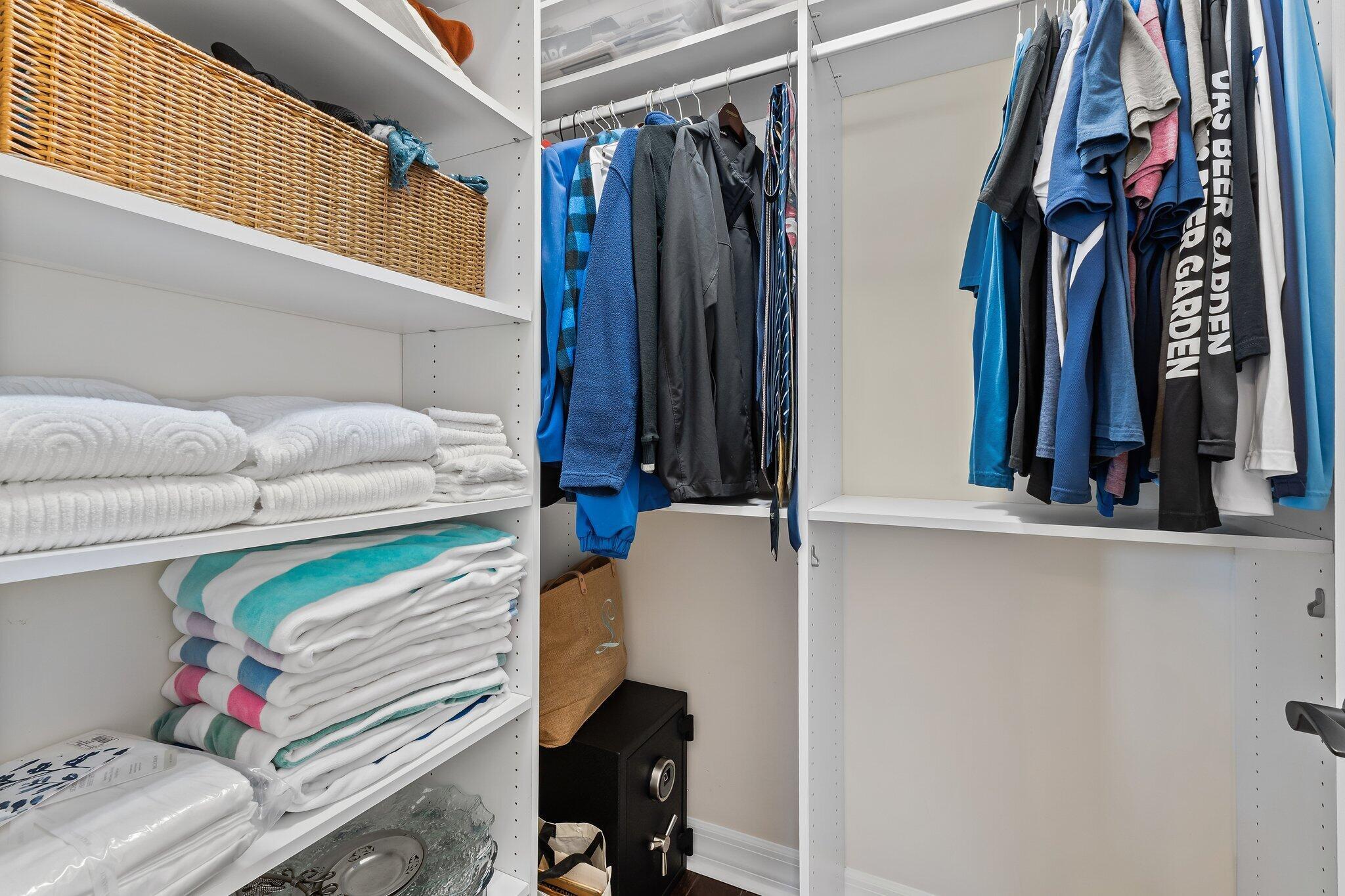 1077 N Prescott Dr Jupiter, FL 33458