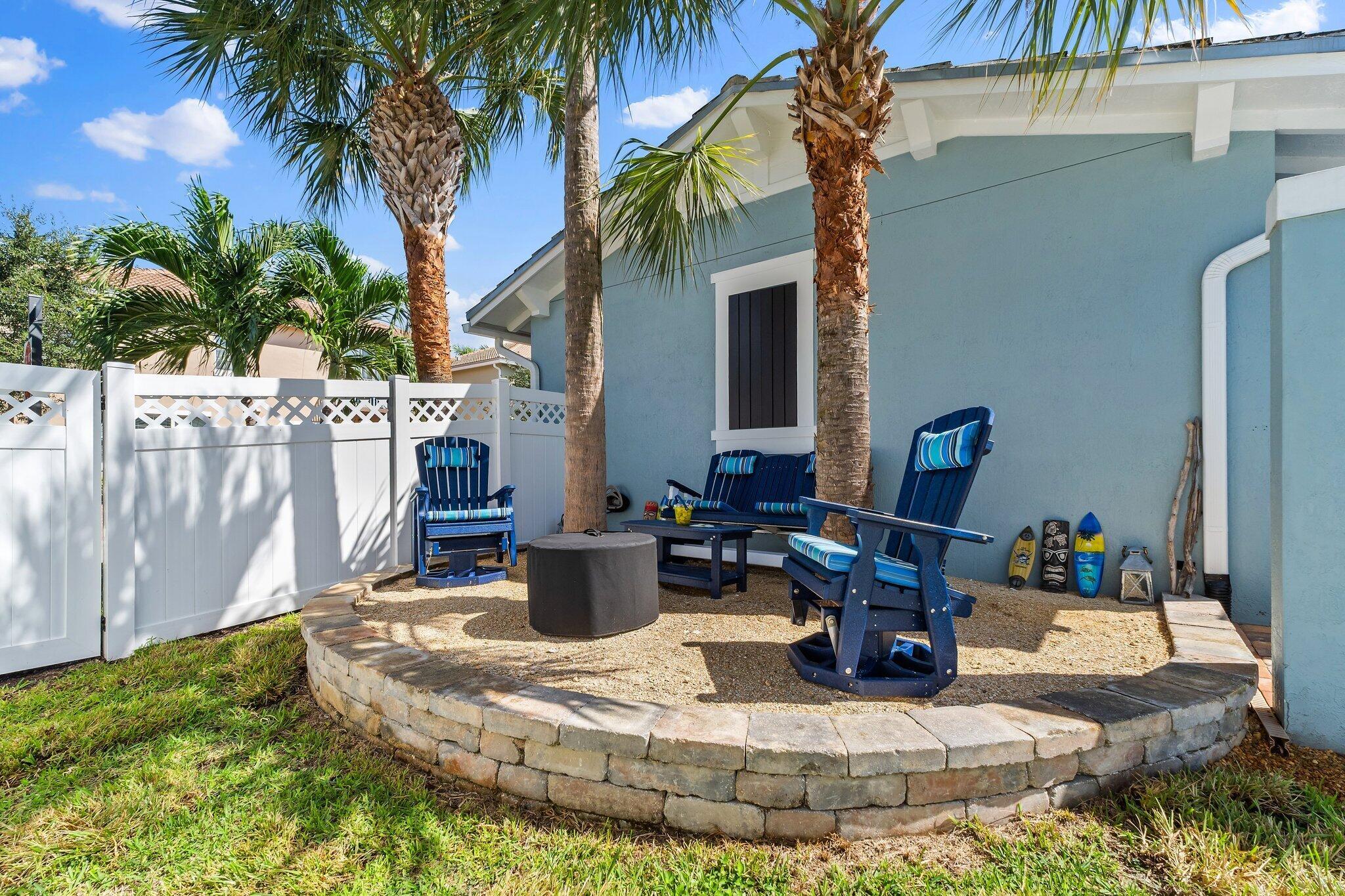 1077 N Prescott Dr Jupiter, FL 33458