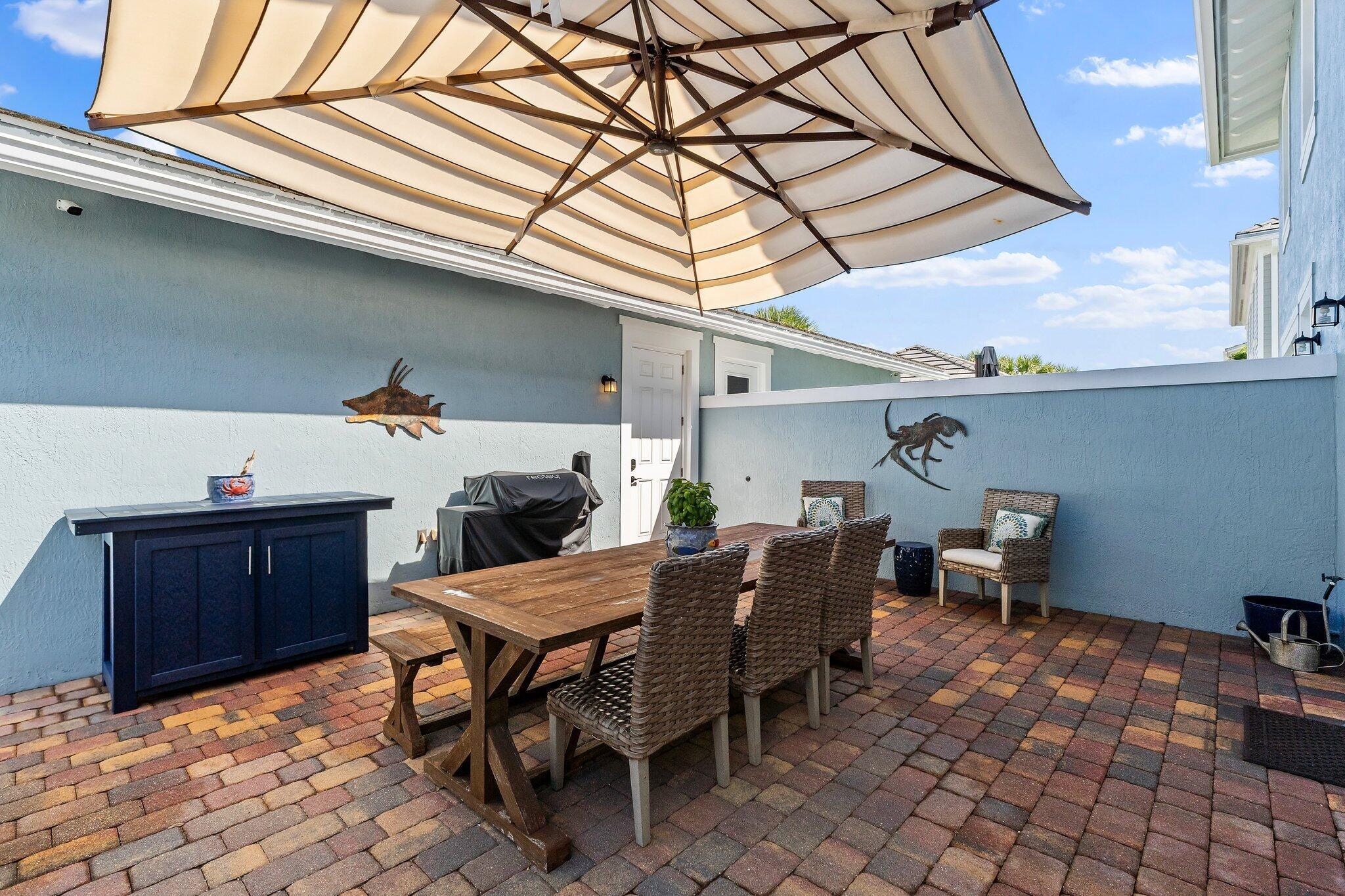 1077 N Prescott Dr Jupiter, FL 33458