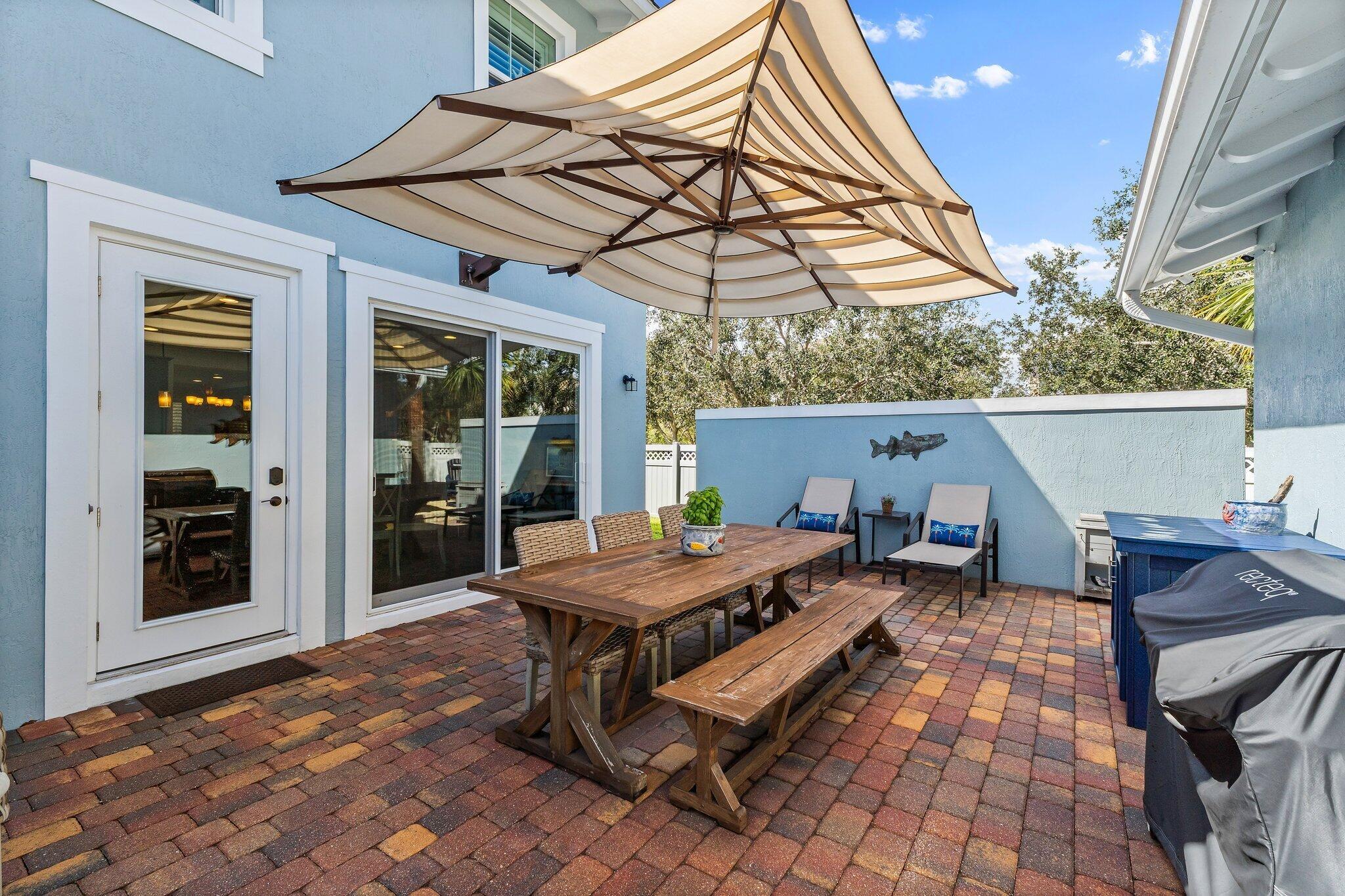 1077 N Prescott Dr Jupiter, FL 33458