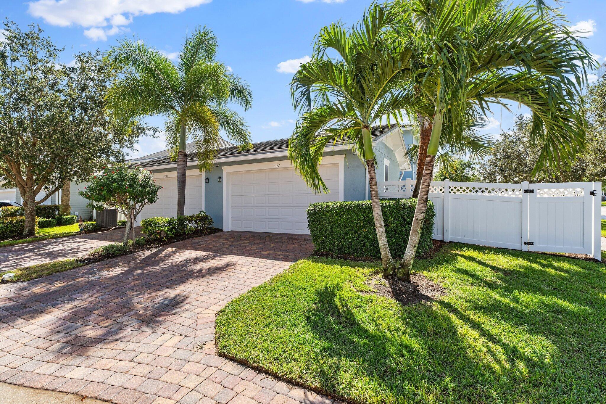 1077 N Prescott Dr Jupiter, FL 33458