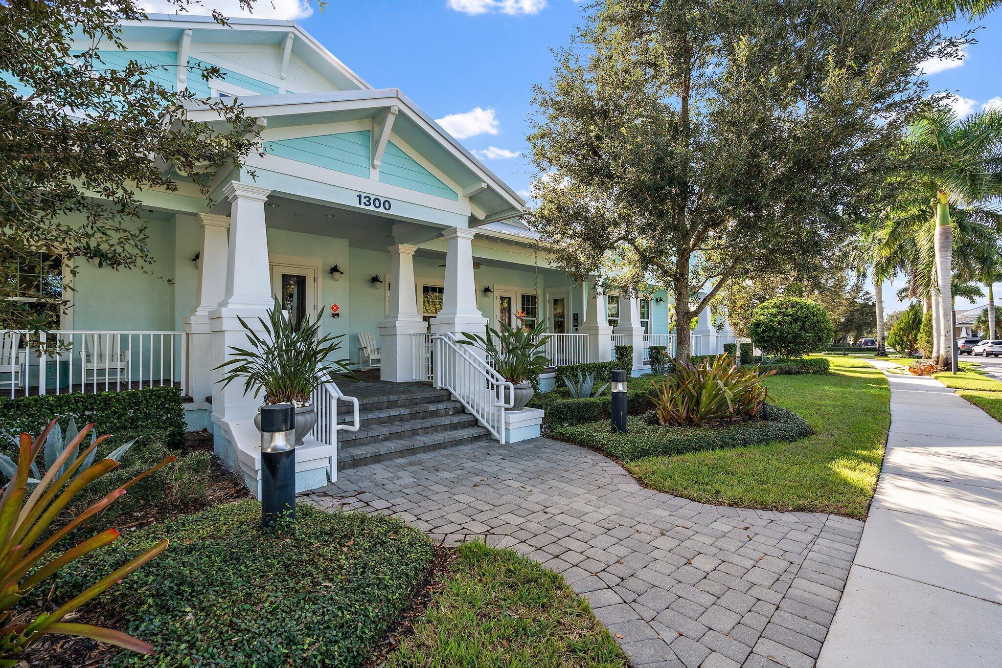 1077 N Prescott Dr Jupiter, FL 33458