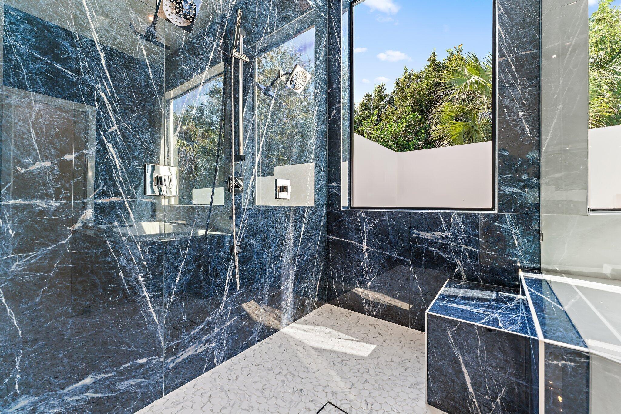 8309 SE Rivers Edge St Jupiter, FL 33458