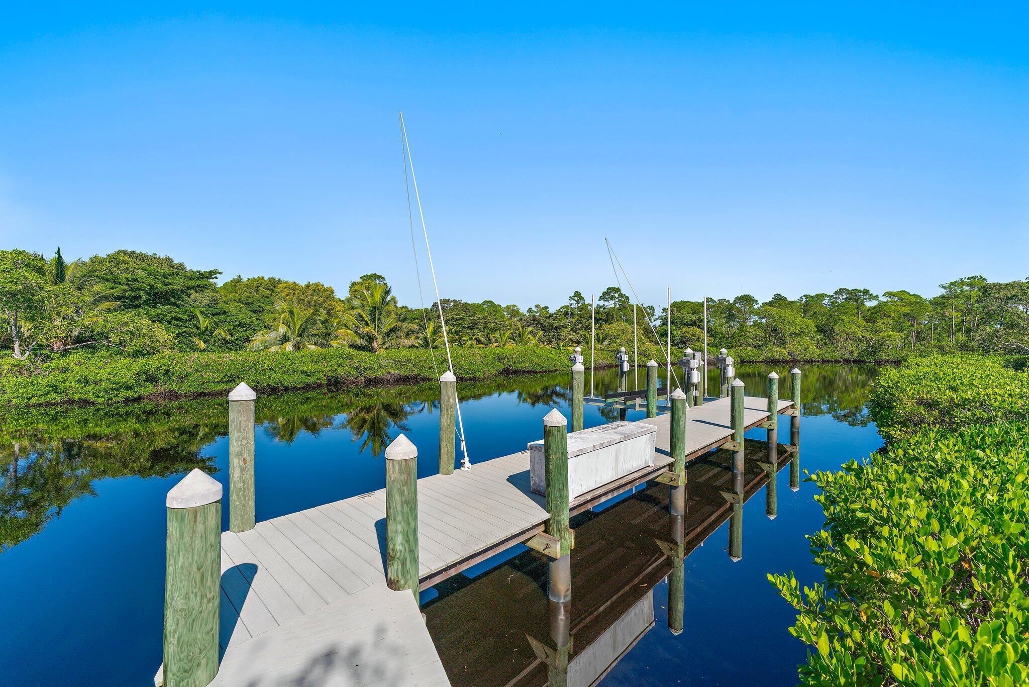 8309 SE Rivers Edge St Jupiter, FL 33458