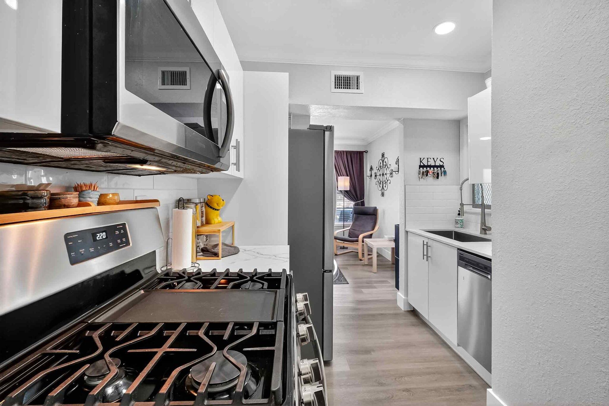 1004 Pennsylvania Ave #7 Miami Beach, FL 33139